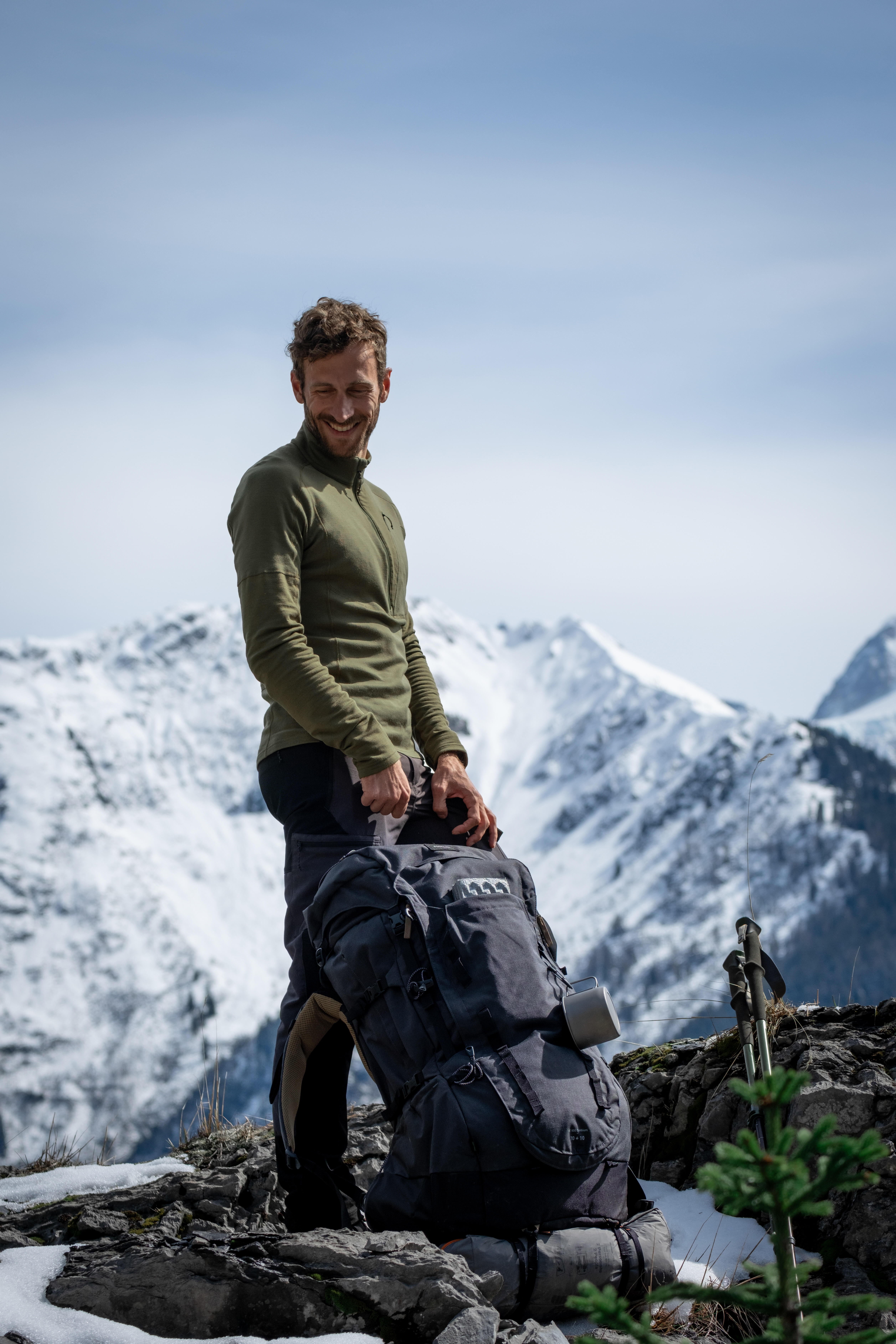 Men’s 70 L + 10 L Hiking Backpack - MT 900  - FORCLAZ