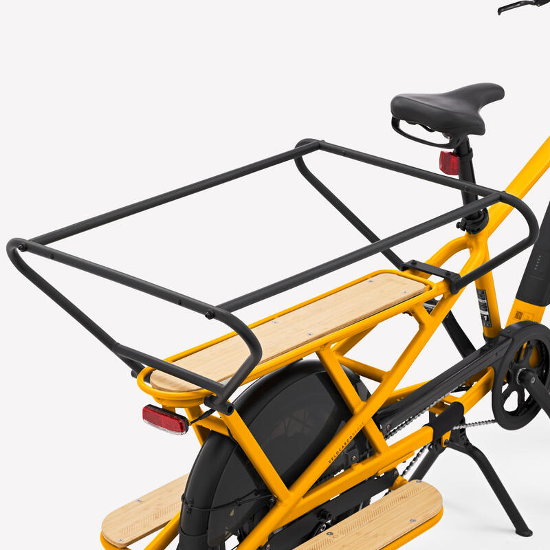 Elektrische cargofiets met lading achter Longtail R500E geel