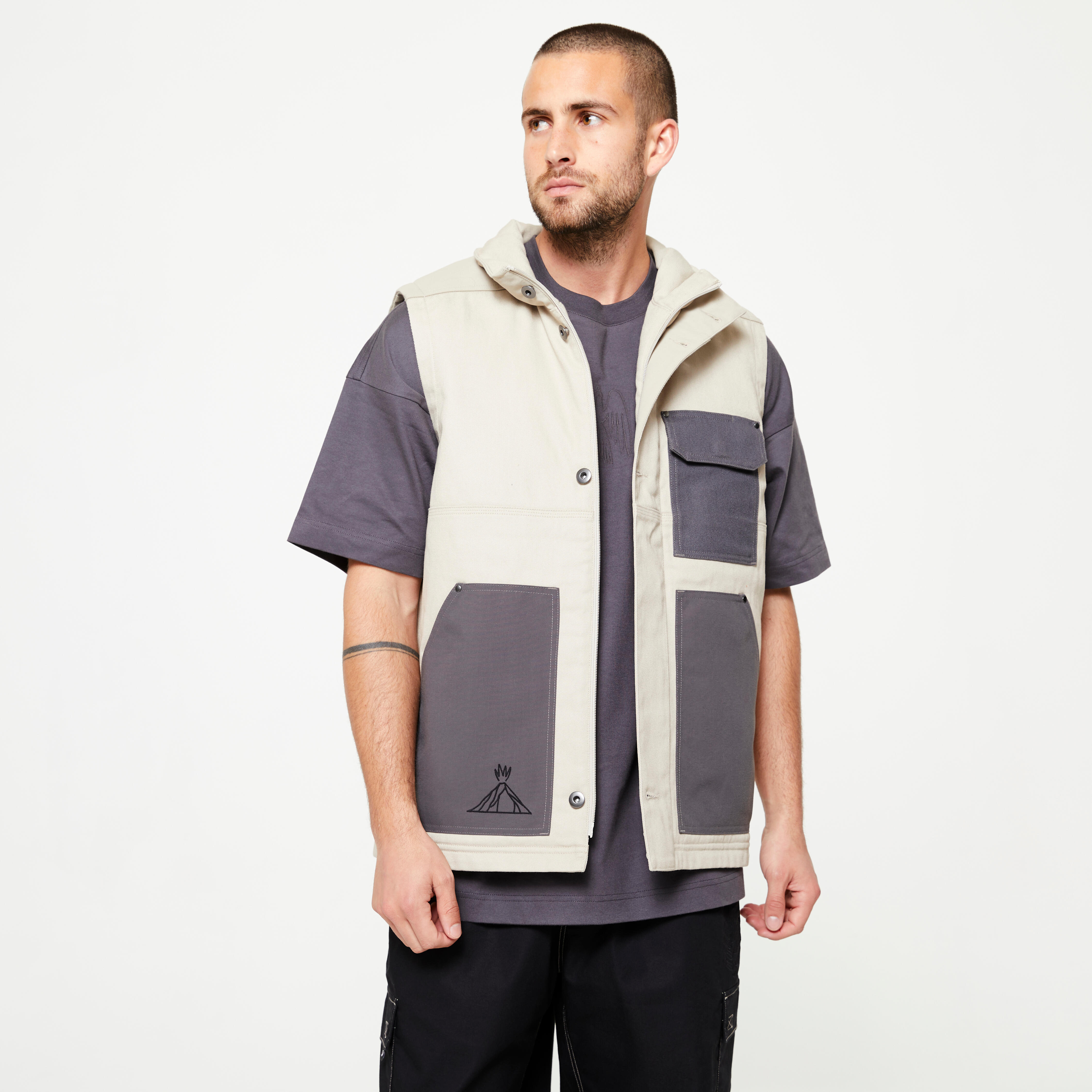 GILET MULTITASCHE FIRMATO SKATEBOARD BEIGE E GRIGIO COLLEZIONE DAMESTOY