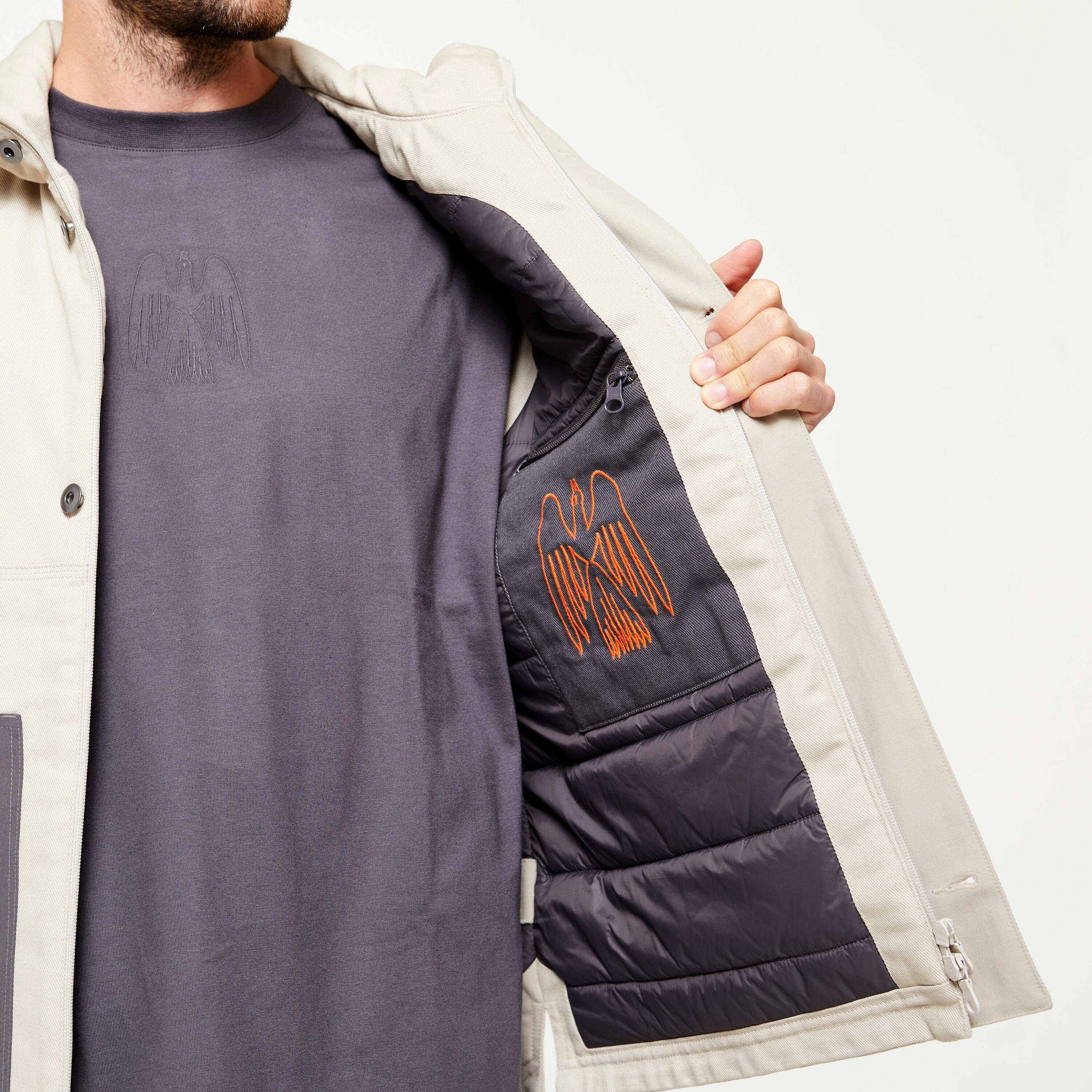 CHALECO DE SKATEBOARD CON MÚLTIPLES BOLSILLOS DAMESTOY COLECCIÓN SIGNATURE BEIS Y GRIS 3/19