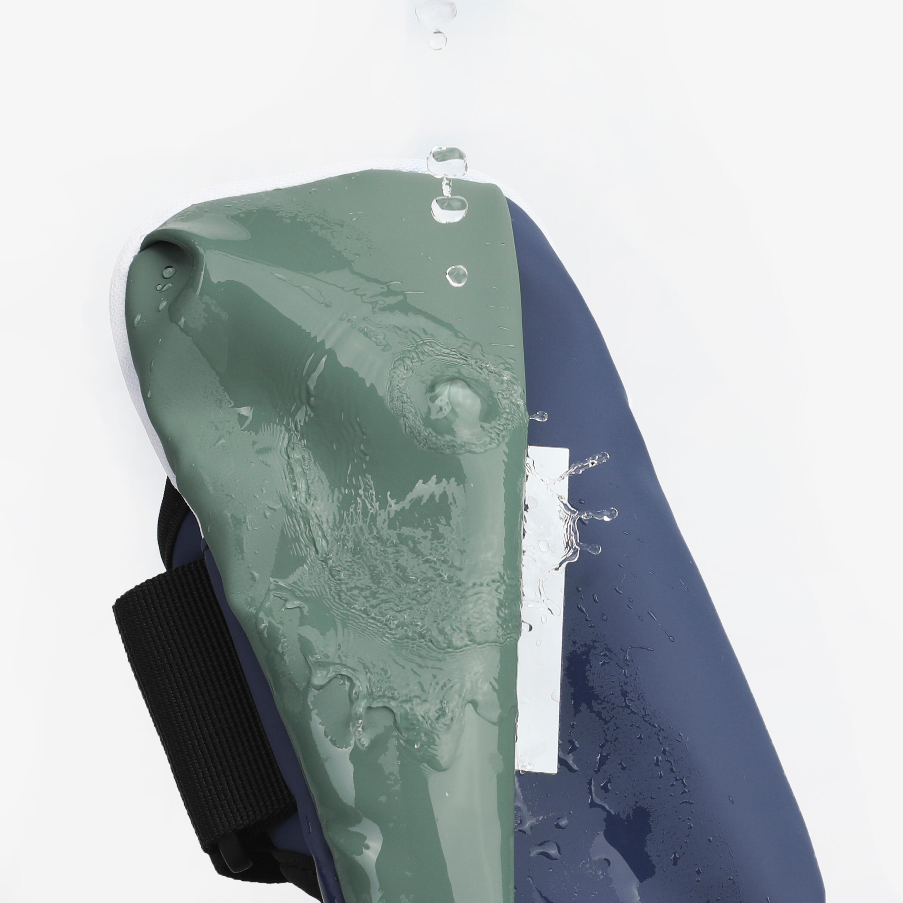 Adult smartphone running armband - KIPRUN muti-pocket water repellent green blue