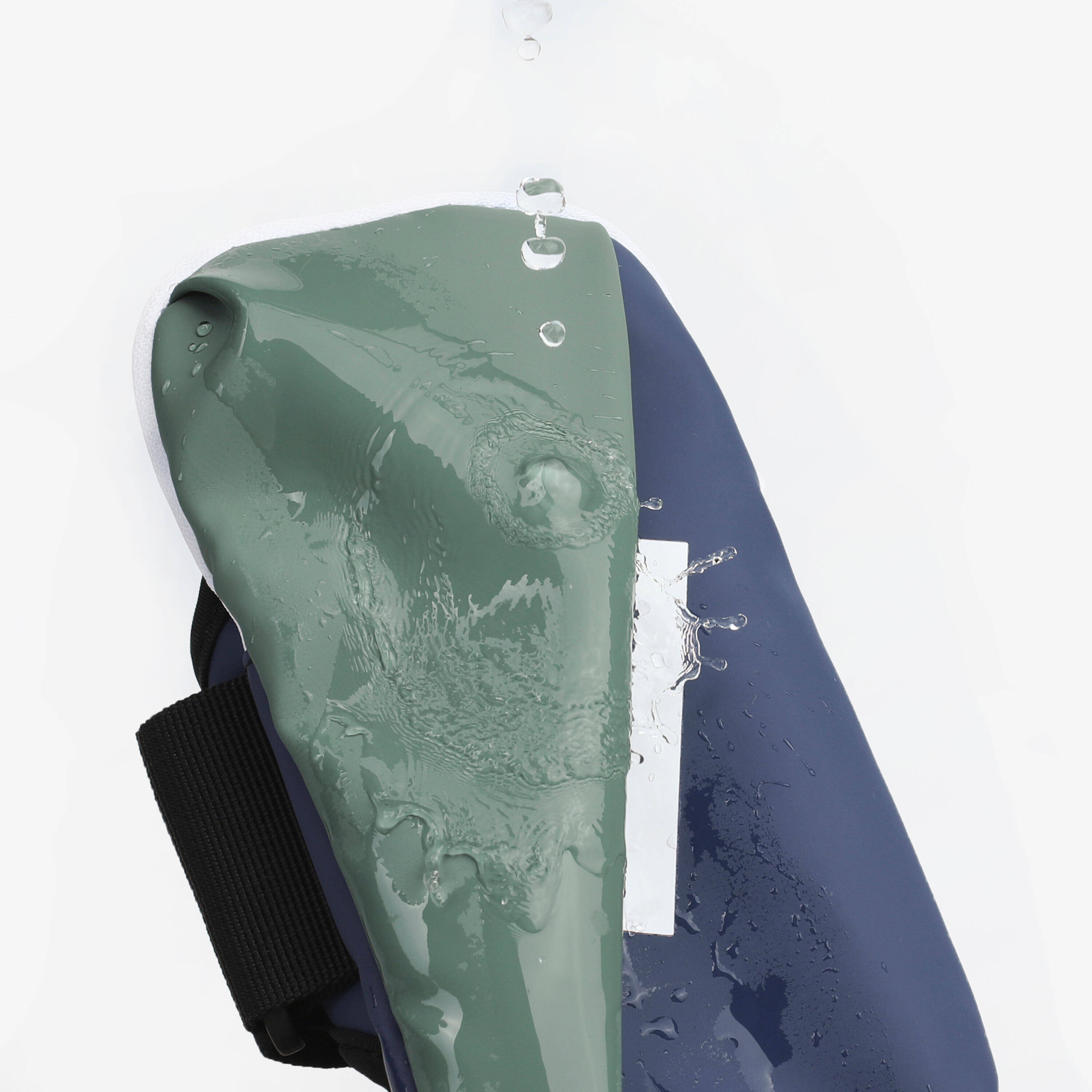 Adult smartphone running armband - KIPRUN muti-pocket water repellent green blue -  2