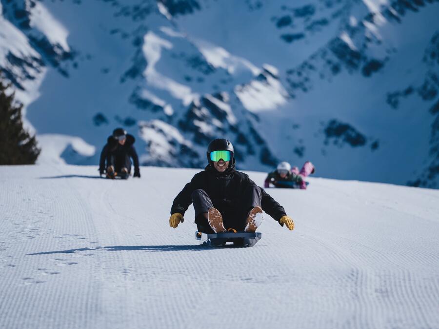 Top stațiuni montane din România pentru iubitorii sporturilor de iarnă 