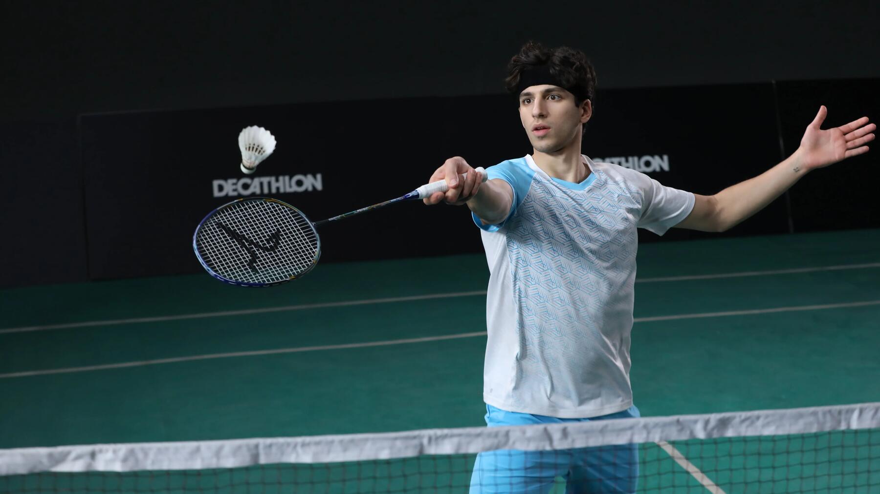 BADMINTON : CUM SĂ ALEGEȚI TENSIUNEA RACHETEI?