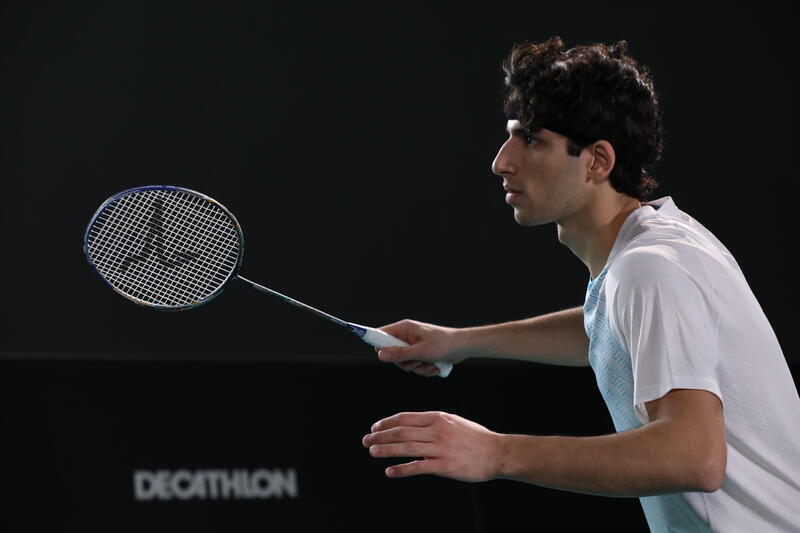 BADMINTON : CUM SĂ ALEGEȚI TENSIUNEA RACHETEI?