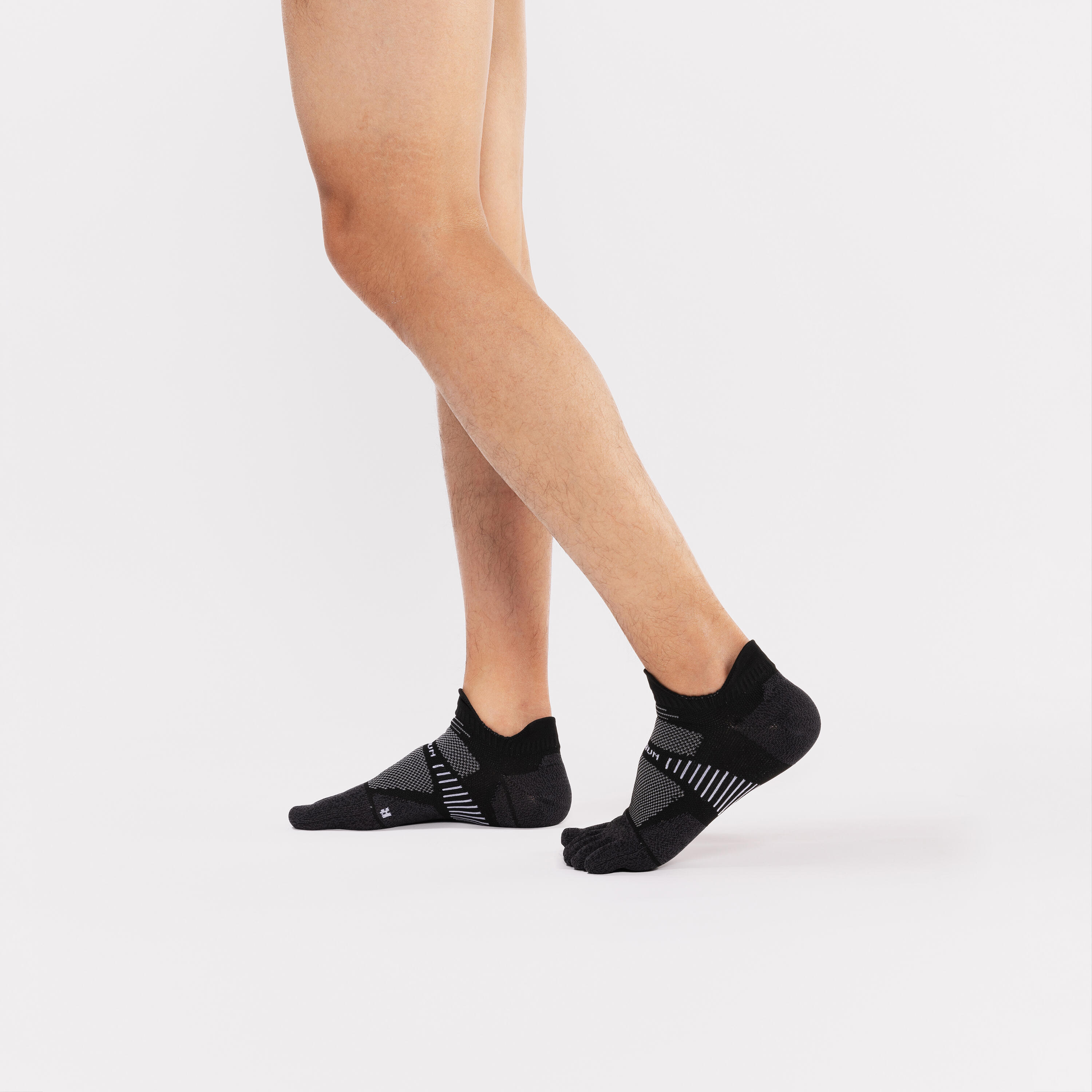 Unisex 5 Toe Invisible Running Socks Black