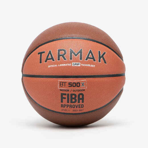 
      Ballon de Basket Adulte BT500 Grip Taille 7 - Marron Orange
  