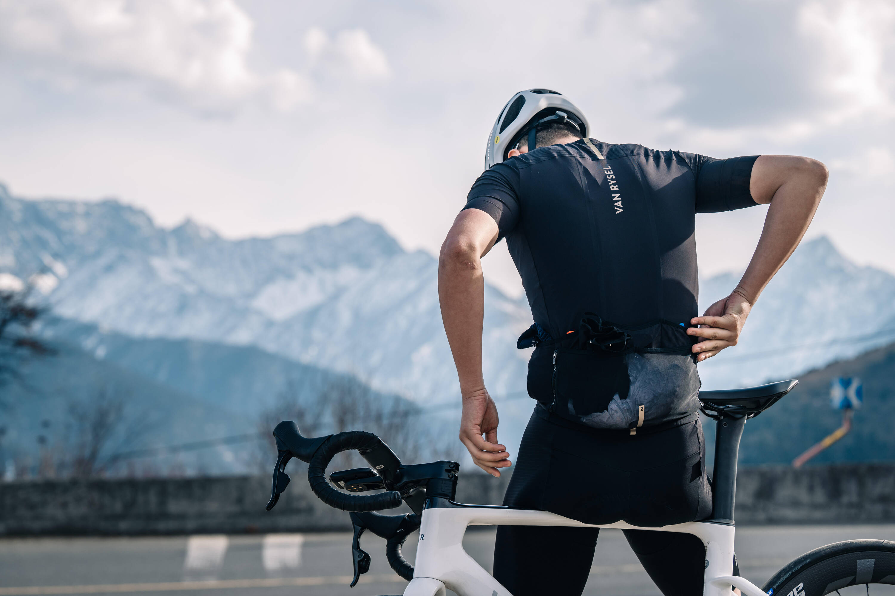 Unisex Road Cycling Summer Short-Sleeved Jersey EDR Ultra - Black -  3