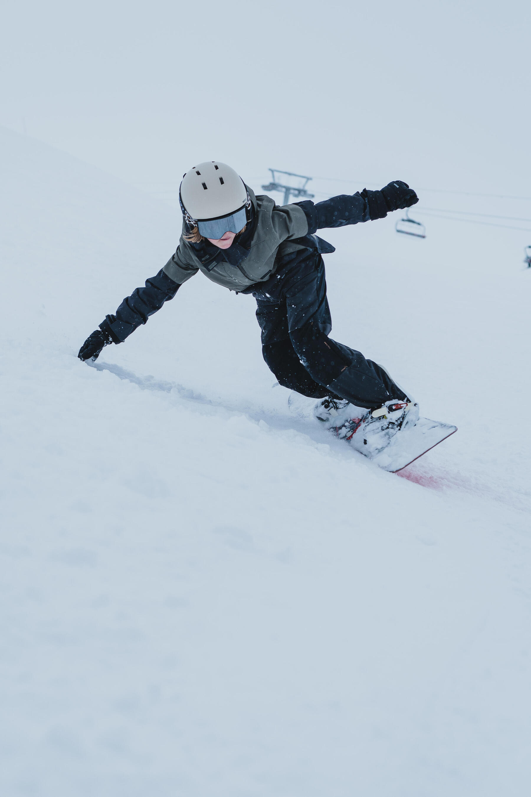 Children's snowboarding