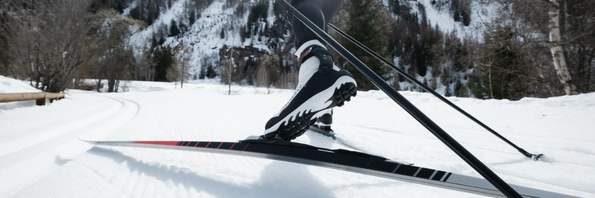 COMMENT ENTRETENIR SES SKIS DE FOND CLASSIQUES À FARTER