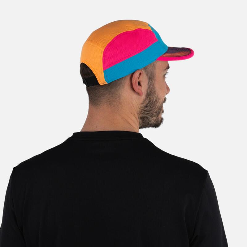 Cappellino running adulto unisex 5 pannelli azzurro-arancione-rosa
