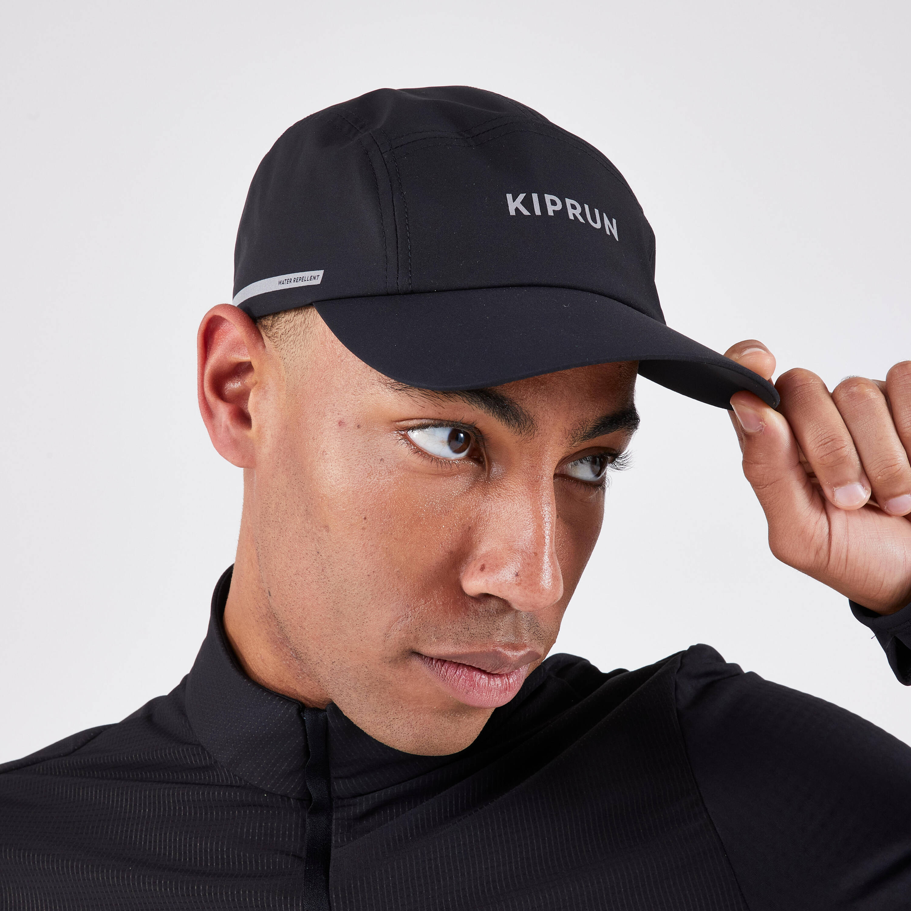 Men's and Women's Running Cap - KIPRUN Water Repellent 5 Panels Black -  3