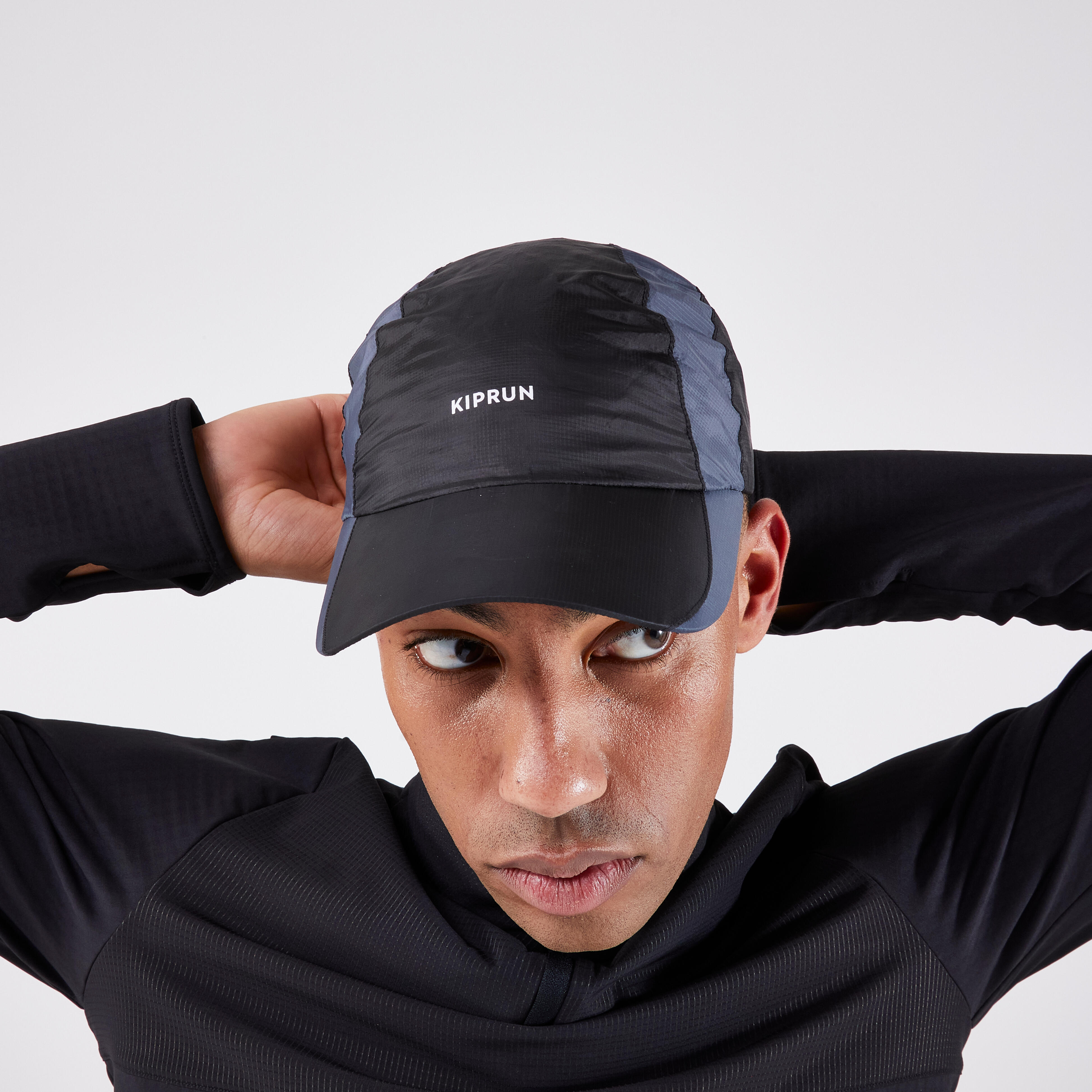 Men's and women's running rain cap - KIPRUN adjustable black