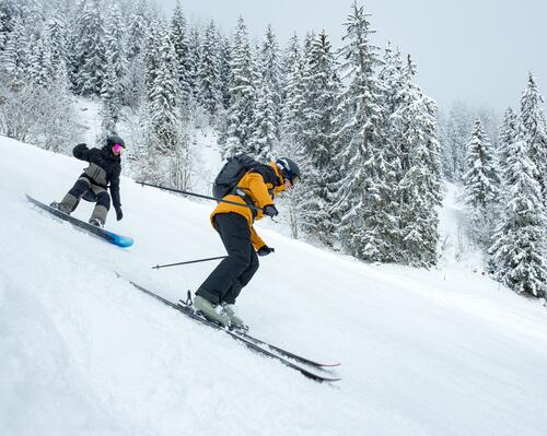 ski et snowboard forêt enneigée hiver decathlon