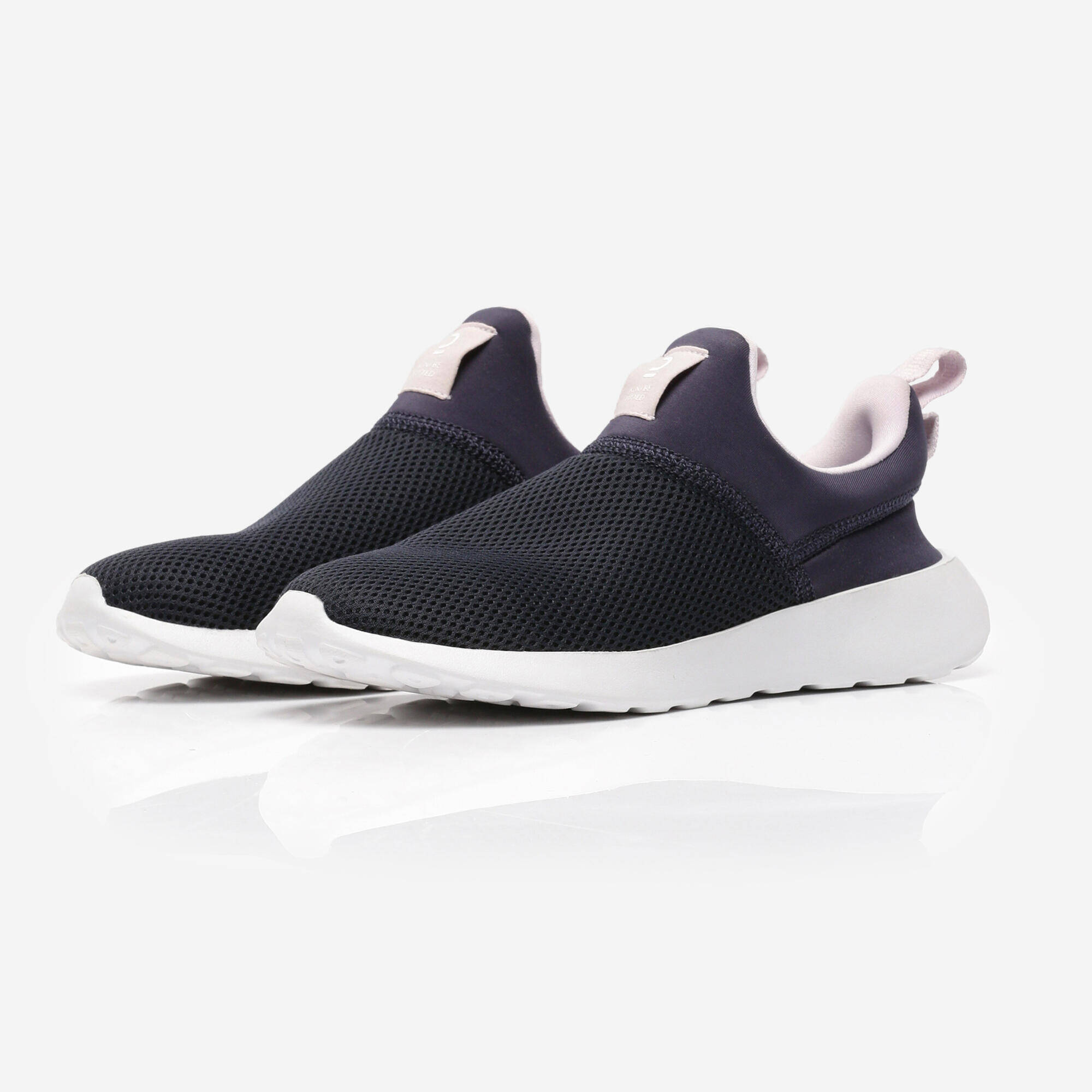 BEFITTD Women Slip-On Cushioned Sneakers - Navy