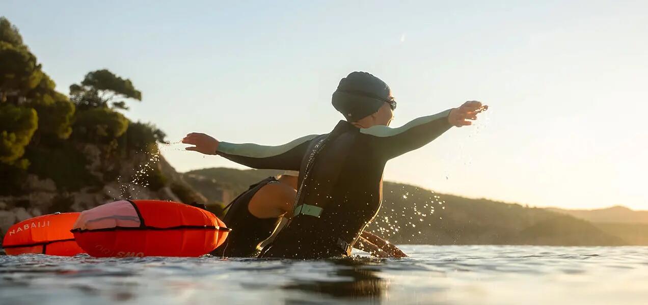 Kobieta biorąca udział w swoich pierwszych zawodach swimrun