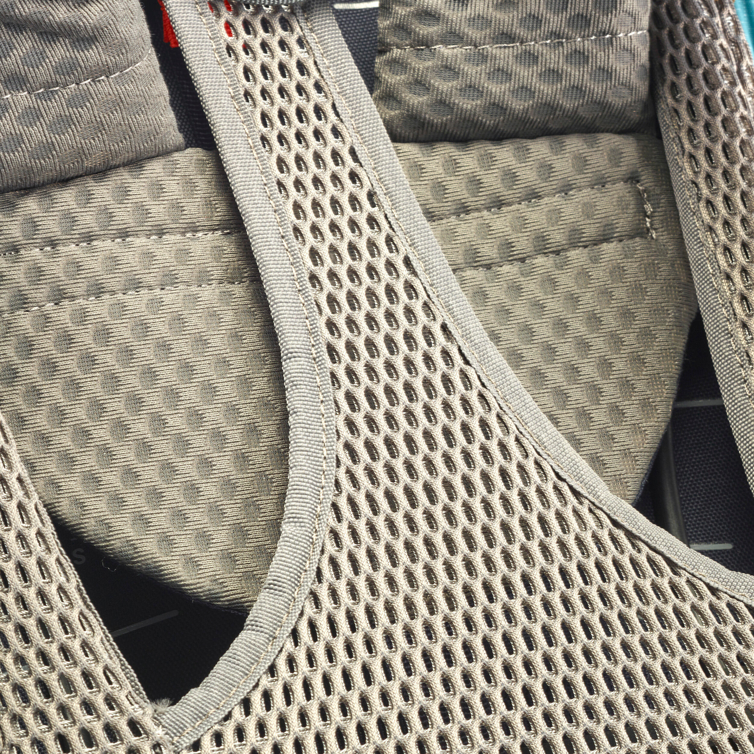 Sac à dos de longue randonnée femme 45+10 L, MT 500 Air - FORCLAZ