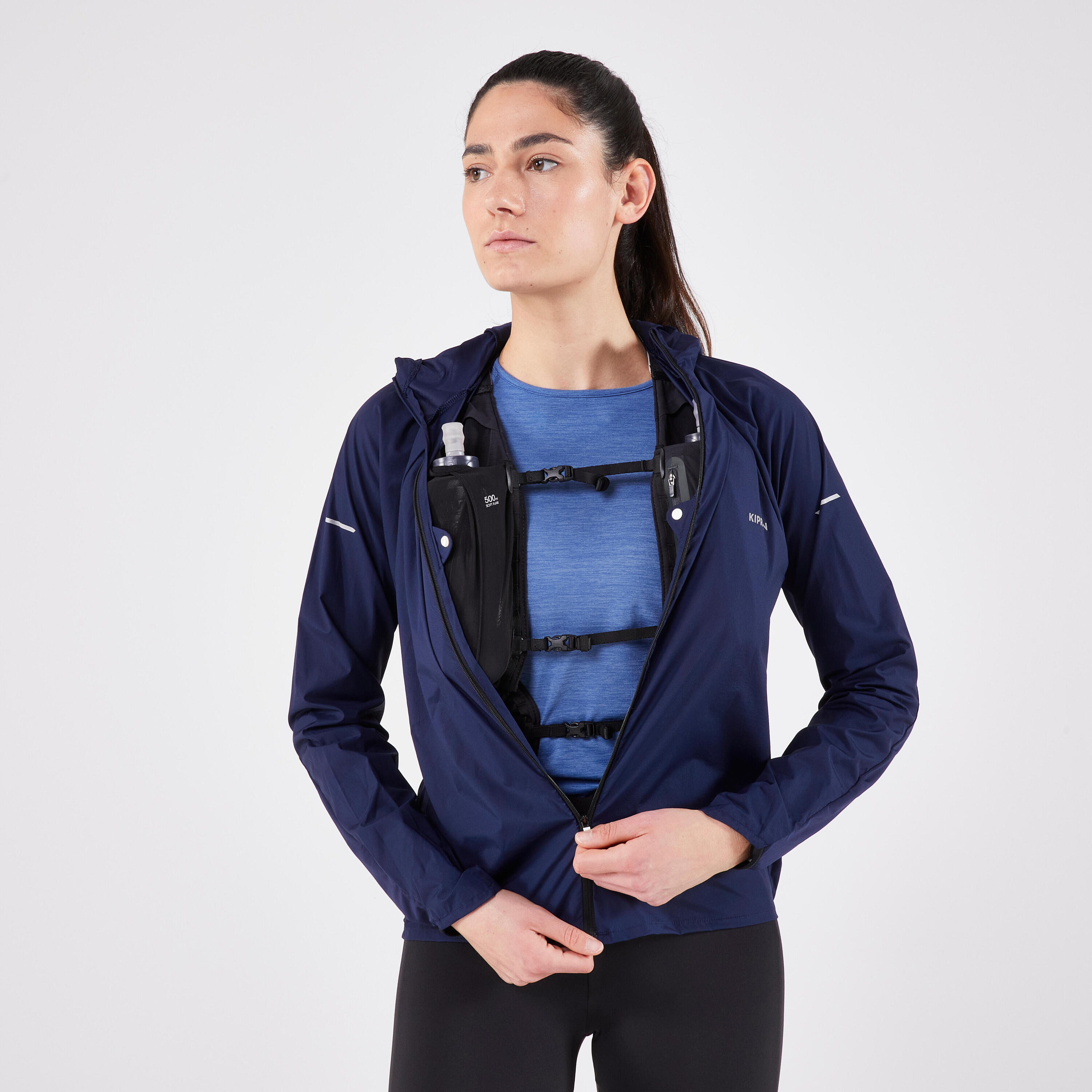 Chaqueta cortaviento running y trail running Mujer - KIPRUN Run 900 Wind azul  9/11
