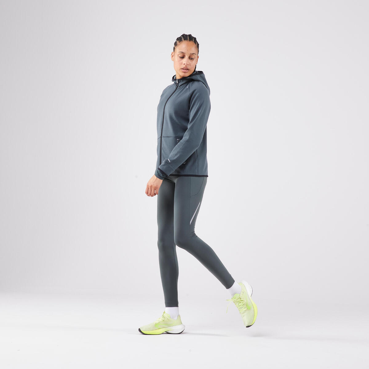 Legging chaud de running Femme, KIPRUN Run 500 Warm Vert fumé