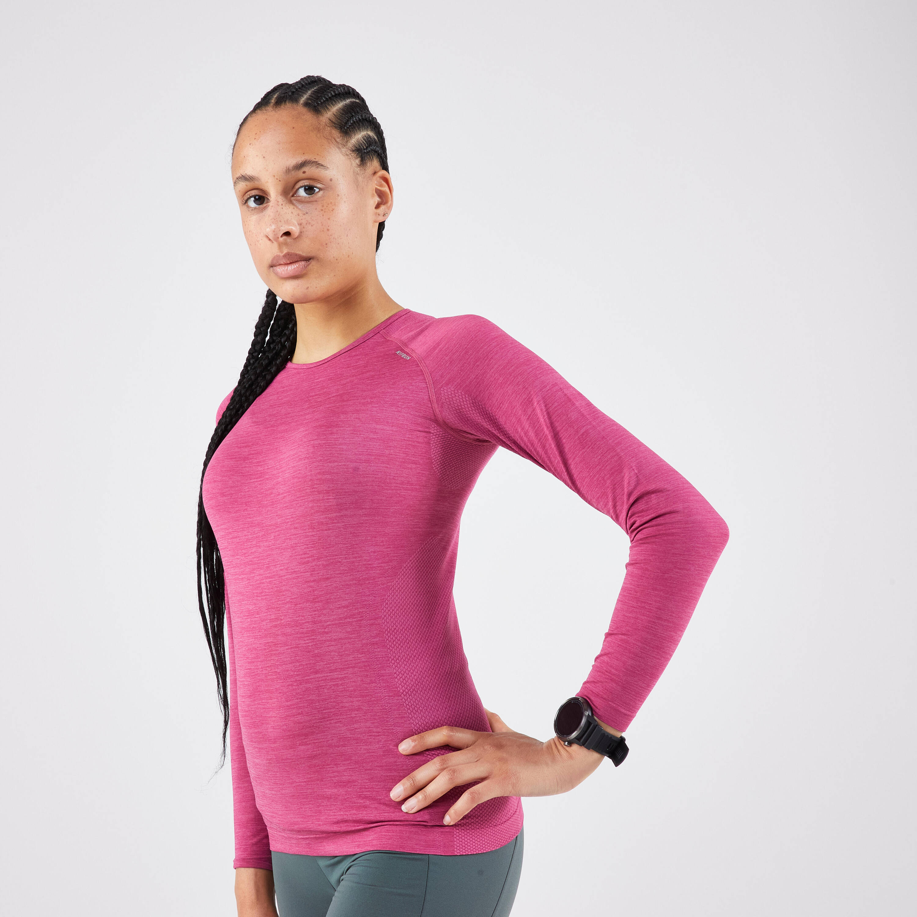 WOMEN'S KIPRUN RUN 500 FITTED SEAMLESS LONG-SLEEVED T-SHIRT - PINK -  4