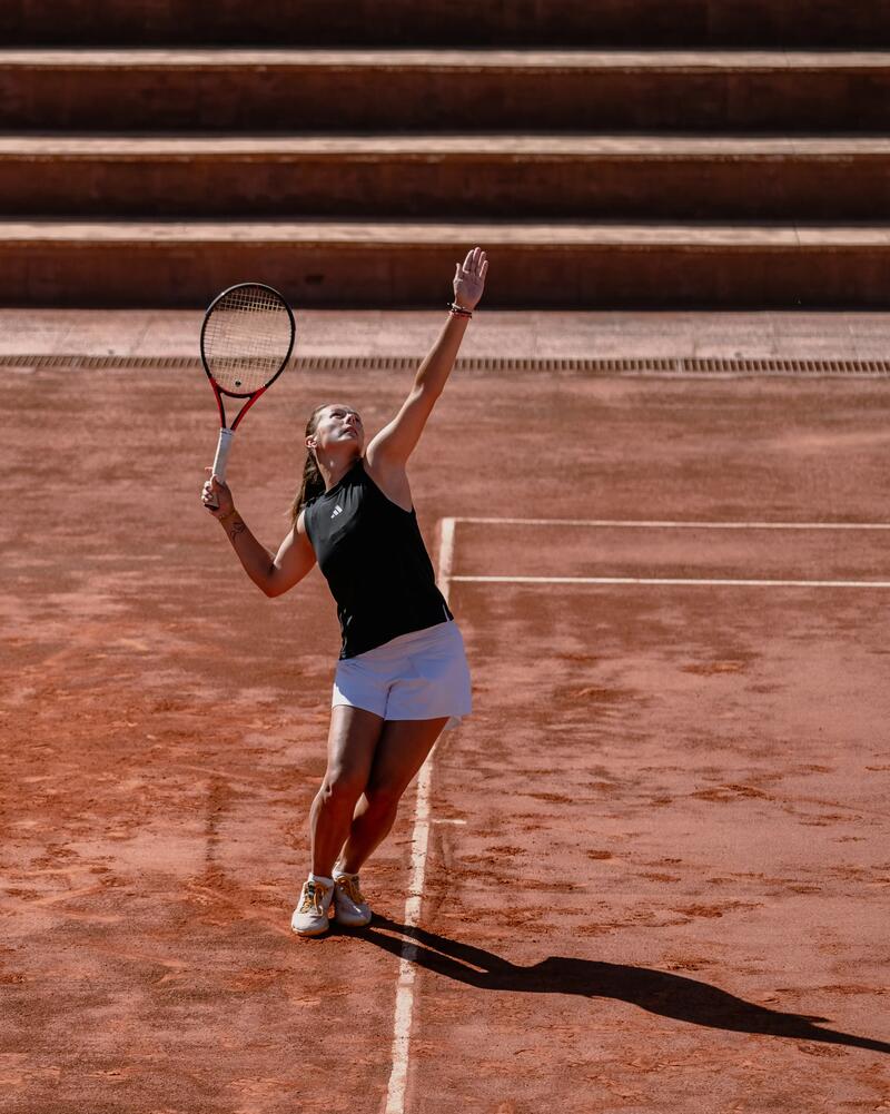 Tenis