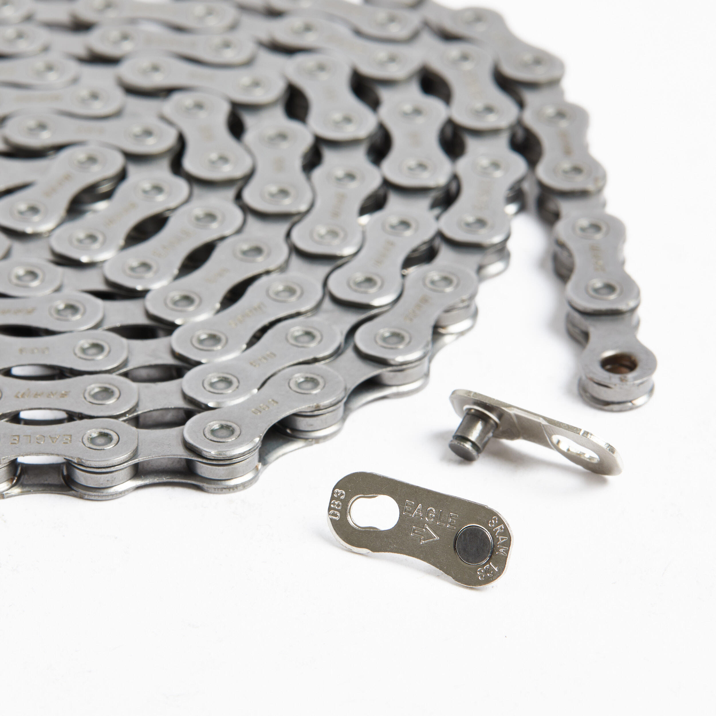 12-Speed Chain SRAM NX Eagle and Quick Release 2/4