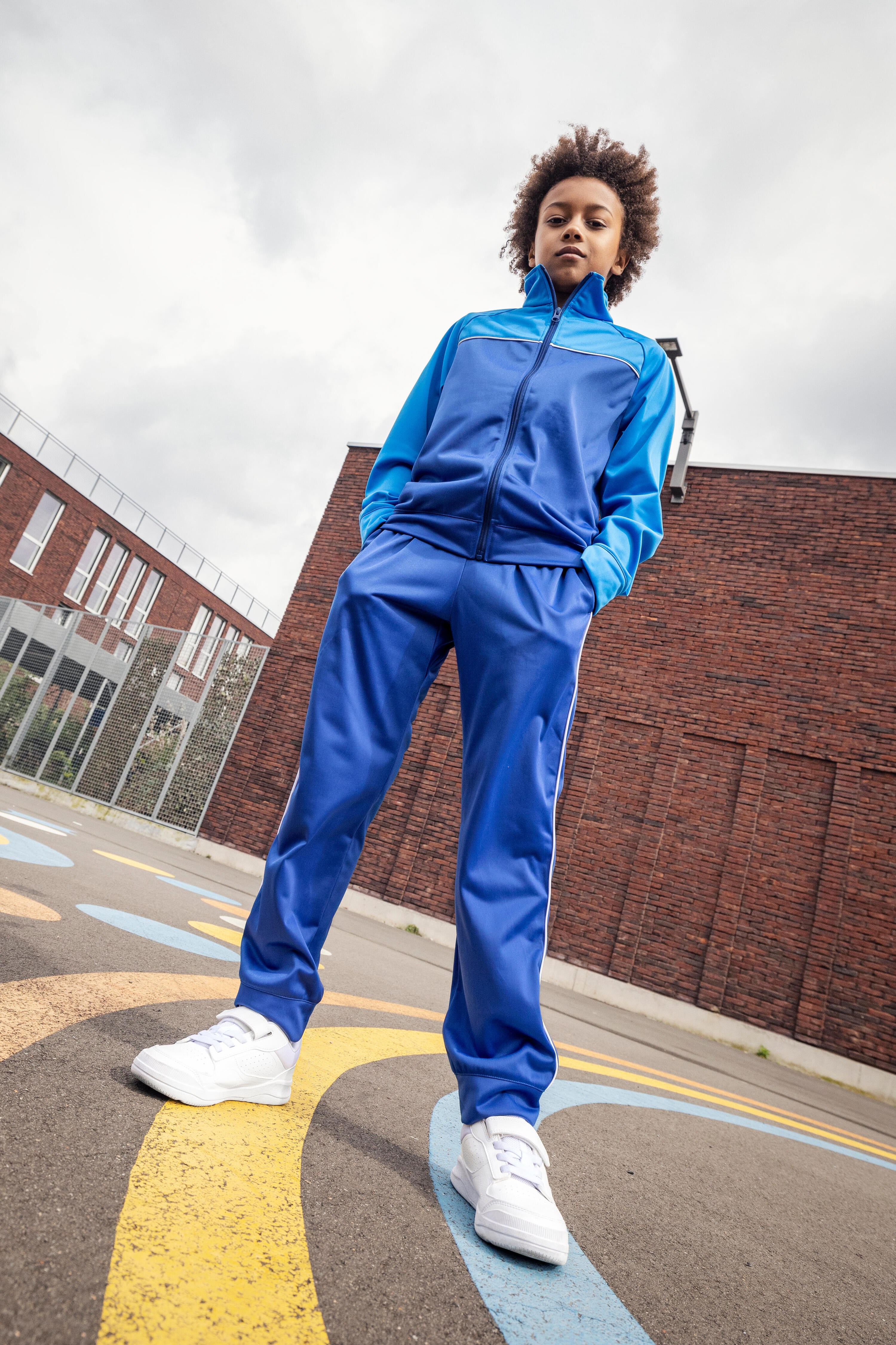 Sneaker alte alla caviglia ragazze sport bambini per ragazzi e ragazze pavimenti piatti, antiscivolo, leggere, traspiranti, comode e casual Carina scarpe, Nero , 31 EU