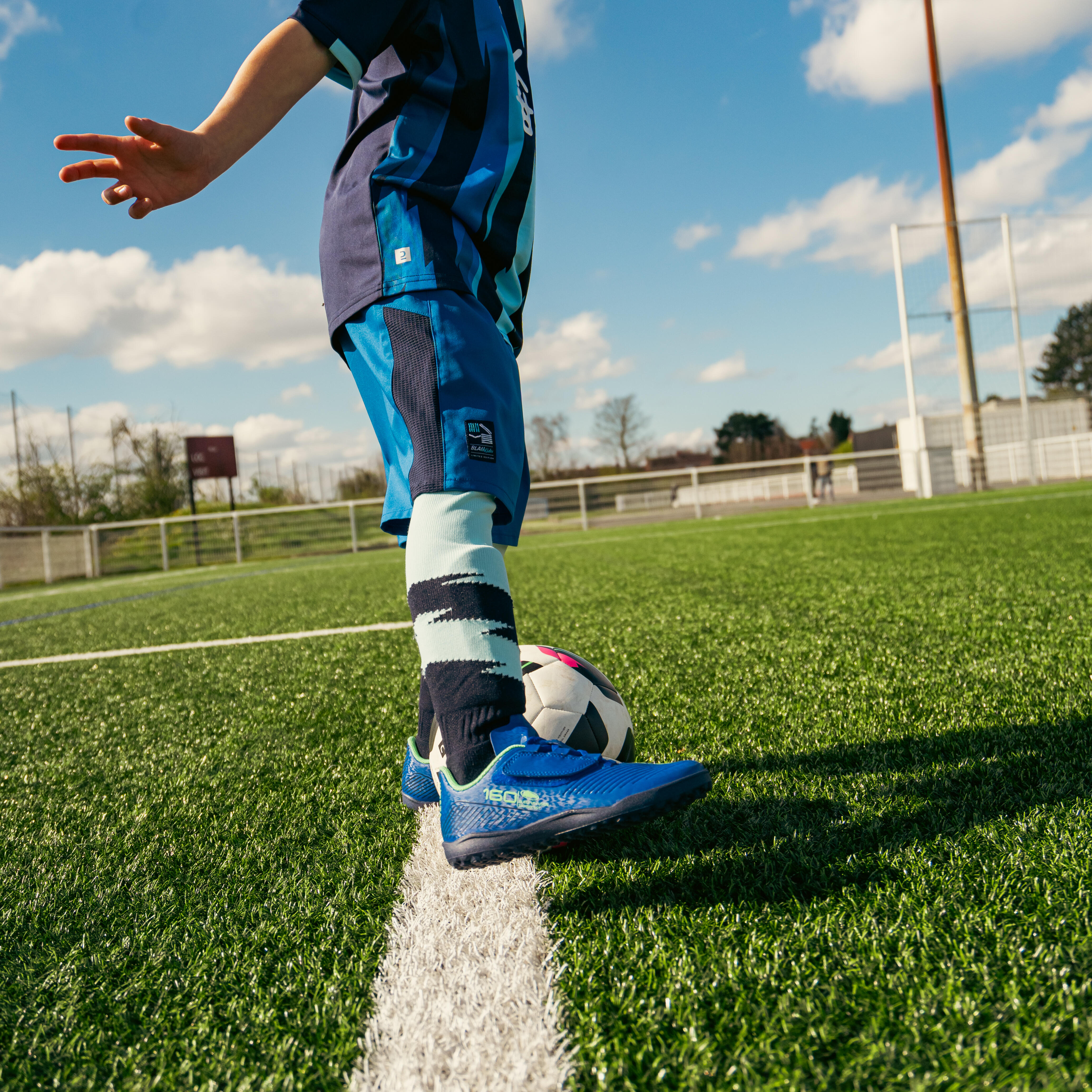 Kids' Hook and Loop Soccer Cleats - 160 Easy Turf - KIPSTA