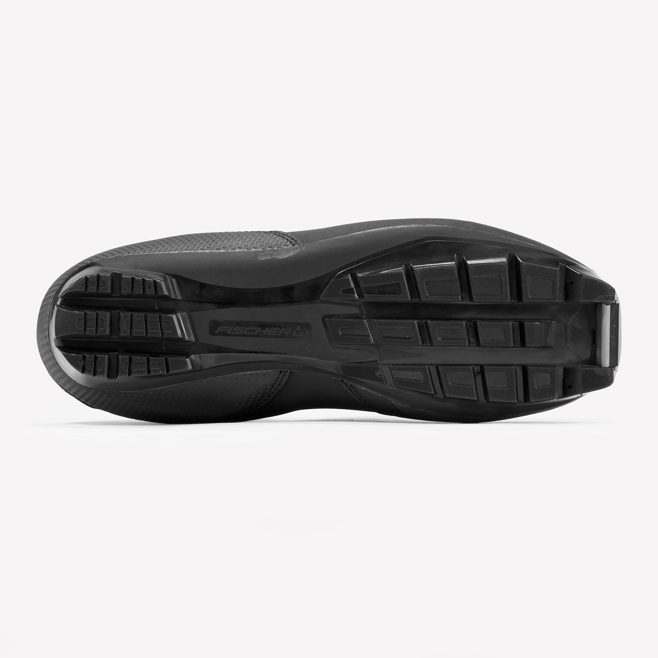 Men’s classic crosscountry ski touring boots, Fischer XC touring