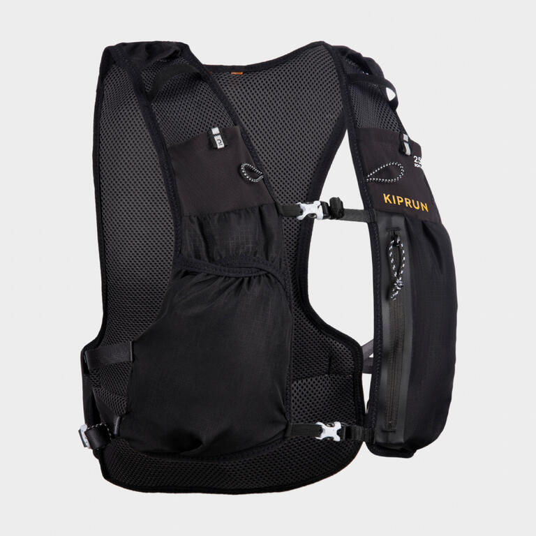 Kiprun trail running bag, 5L, in black
