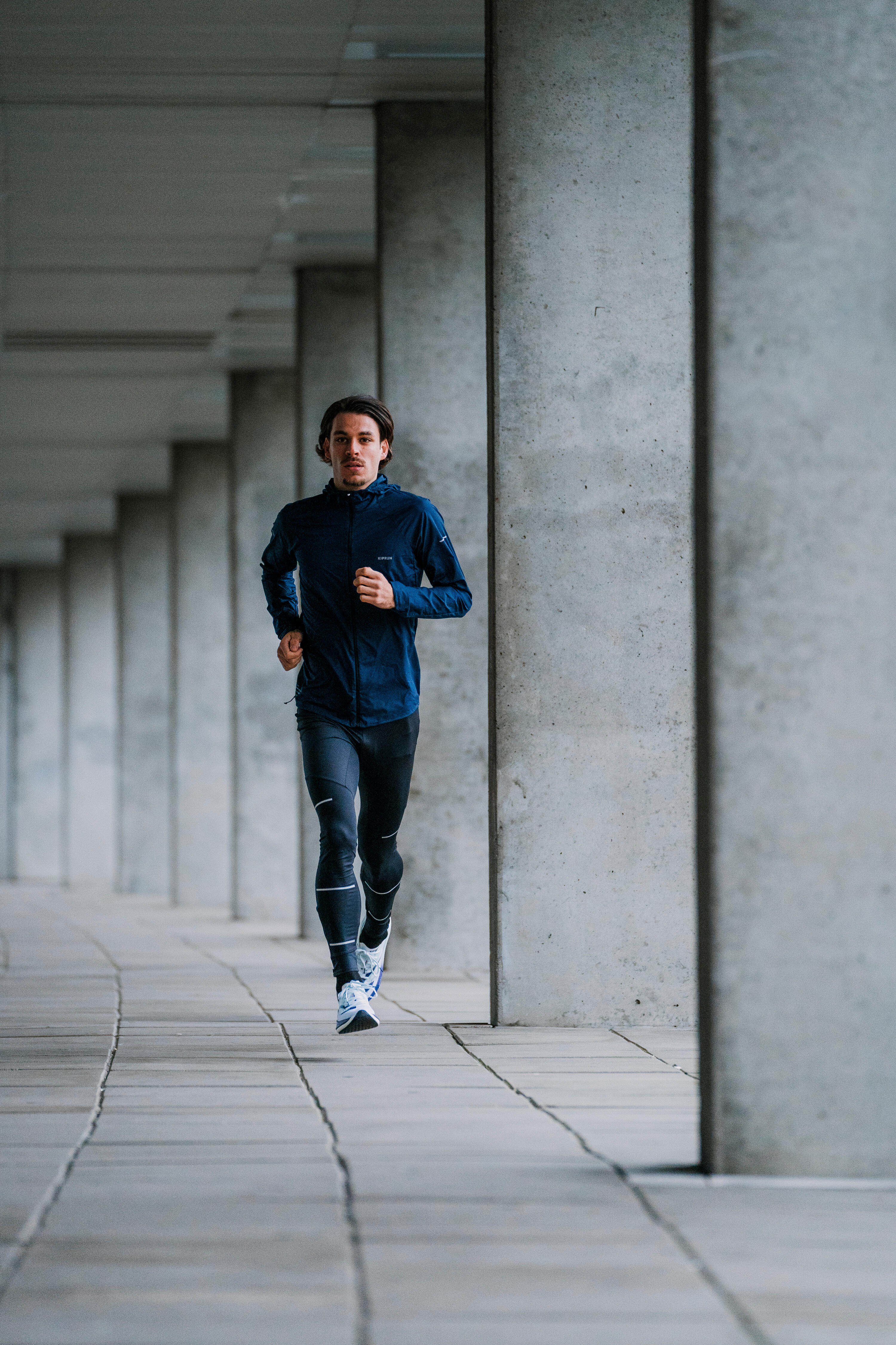 Veste coupe-vent de running & trail Running Homme, Kiprun Run 900 Wind Bleu 9/10