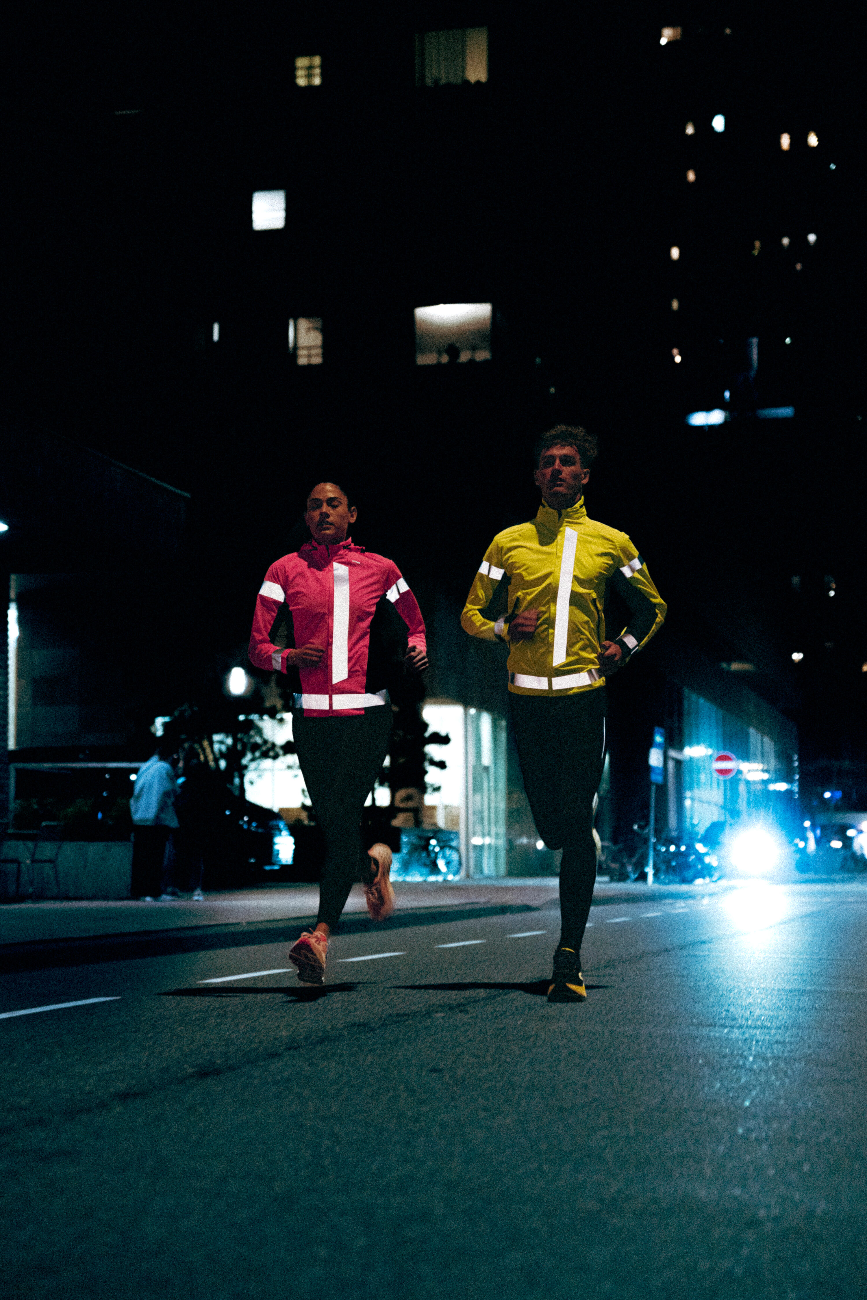 CASACO DE CORRIDA EPI VISIBILIDADE DIA/NOITE HOMEM KIPRUN BY NIGHT 11/13