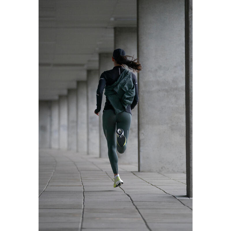 Legging chaud de running Femme, KIPRUN Run 500 Warm Vert fumé