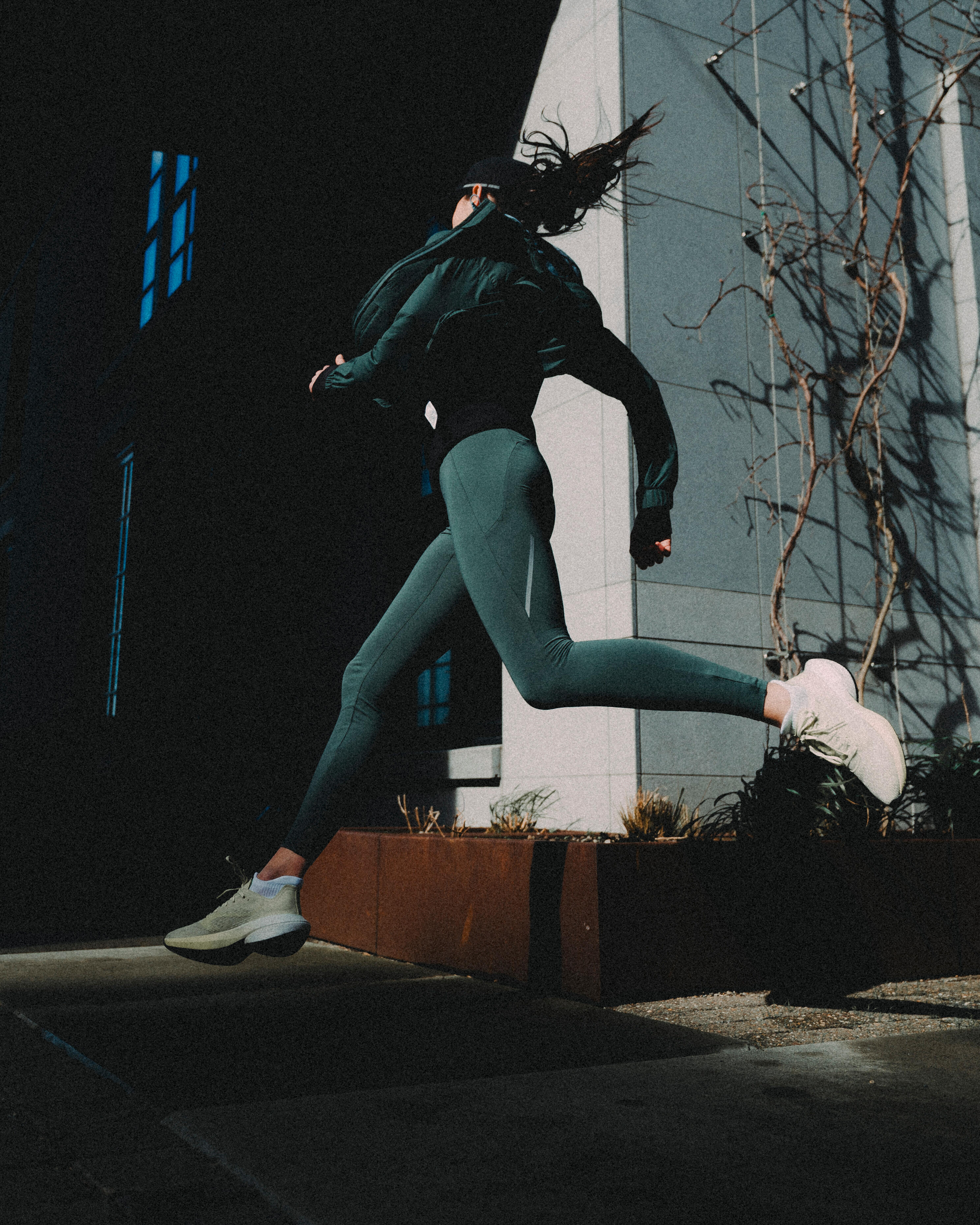 Women's warm running leggings - KIPRUN Run 500 Warm - Smoke green 10/11
