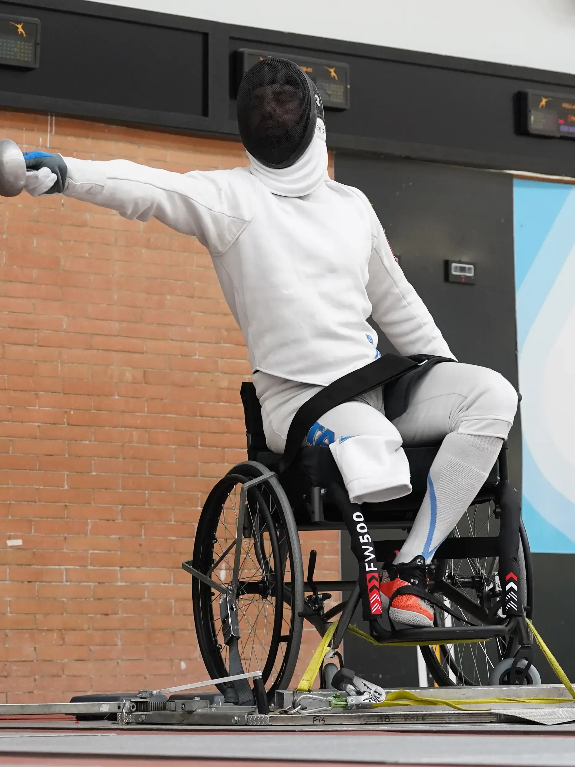 Un fauteuil co-développé avec un champion paralympique d’escrime