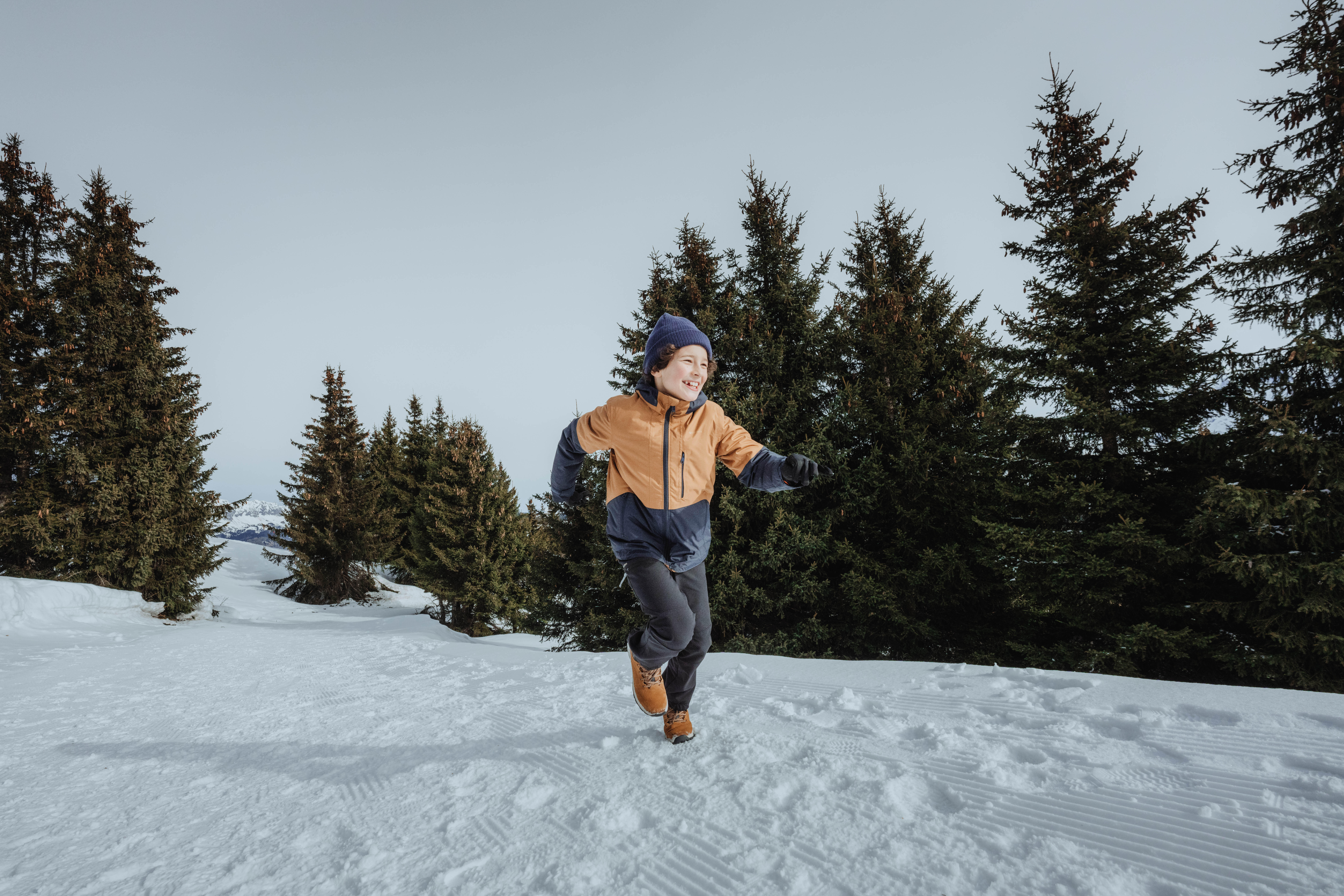 Kids’ Warm Softshell Hiking Pants, MH 500 Age 7–15 - QUECHUA