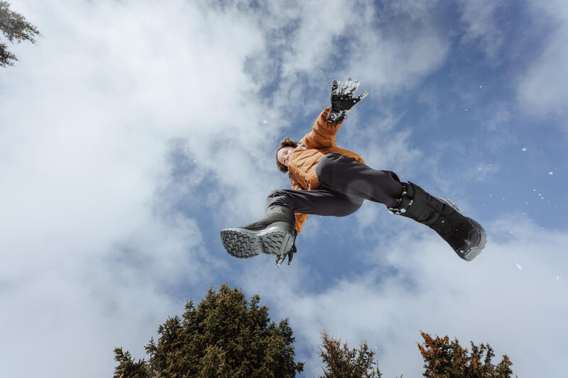 BOCANCII REZISTENȚI LA APĂ – O REVOLUȚIE URIAȘĂ PENTRU PROTECȚIA PICIOARELOR ÎN SEZONUL RECE