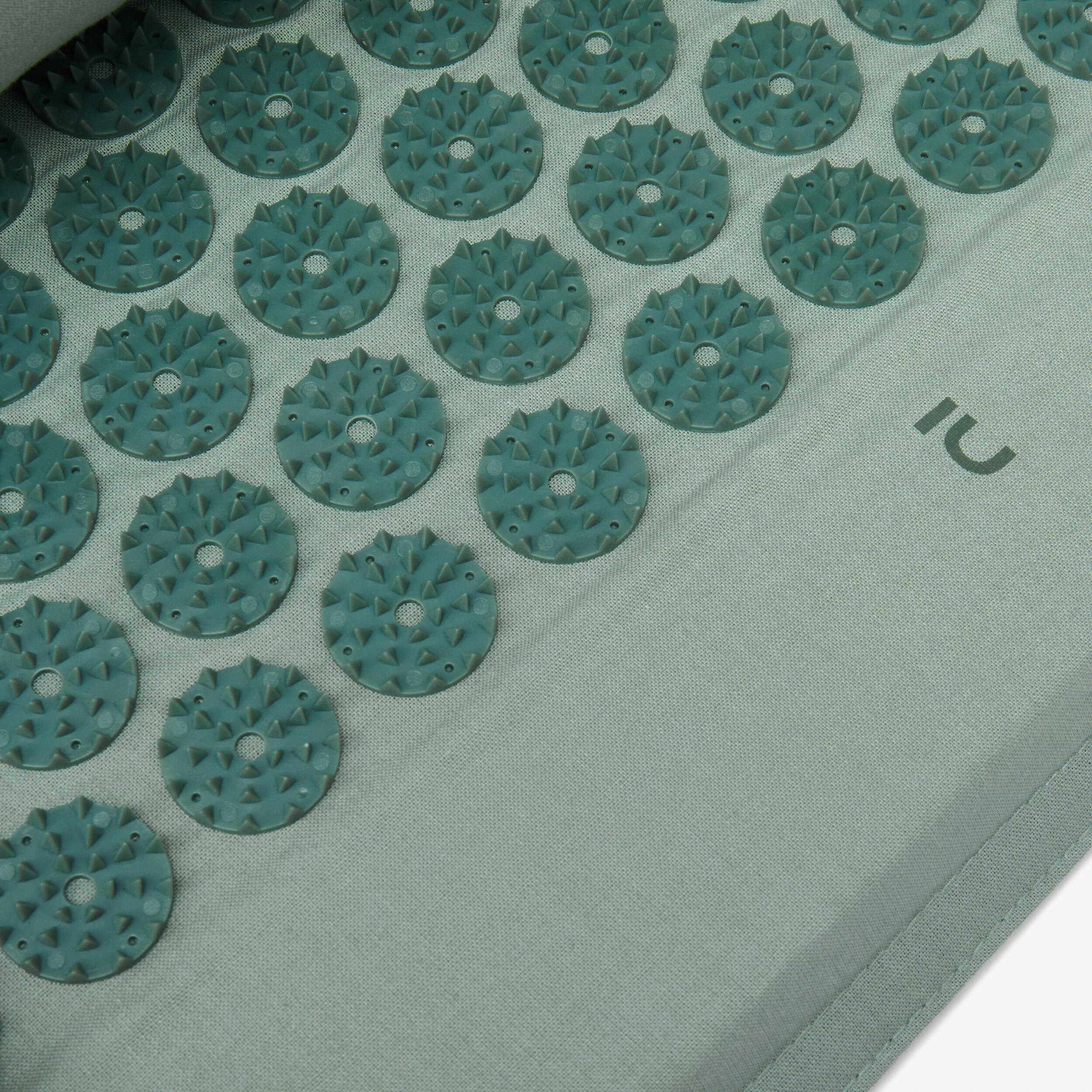 Acupressure mat and cushion - Green