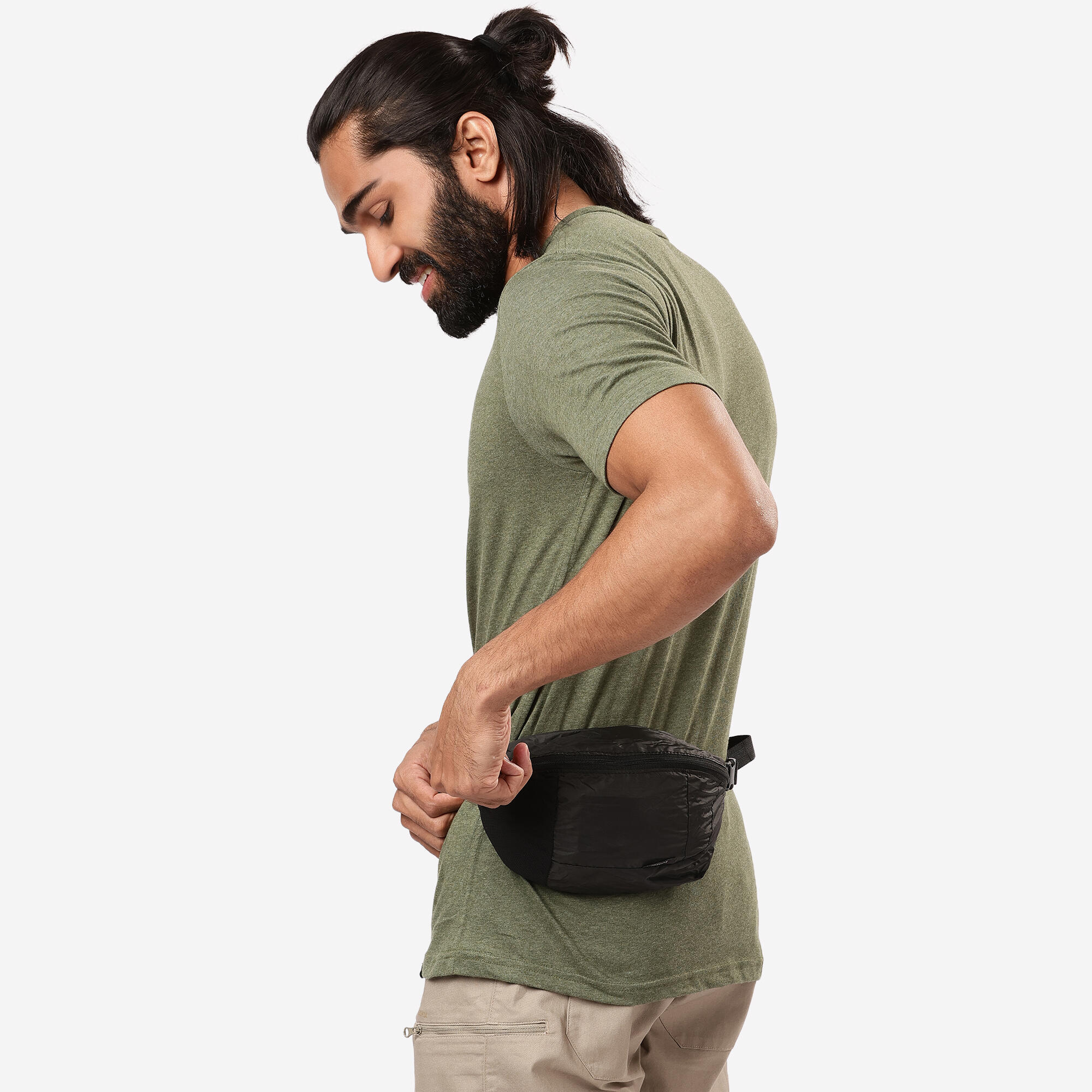 Travel 2L compact travel bum bag - Black