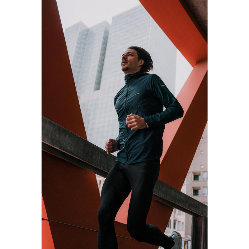 Geacă de vânt de alergare Kiprun Run 900 Wind Albastru Bărbați