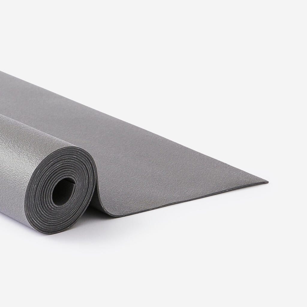 Siva sklopiva putna prostirka za jogu s navlakom (180 cm x 62 cm x 1,3 mm)