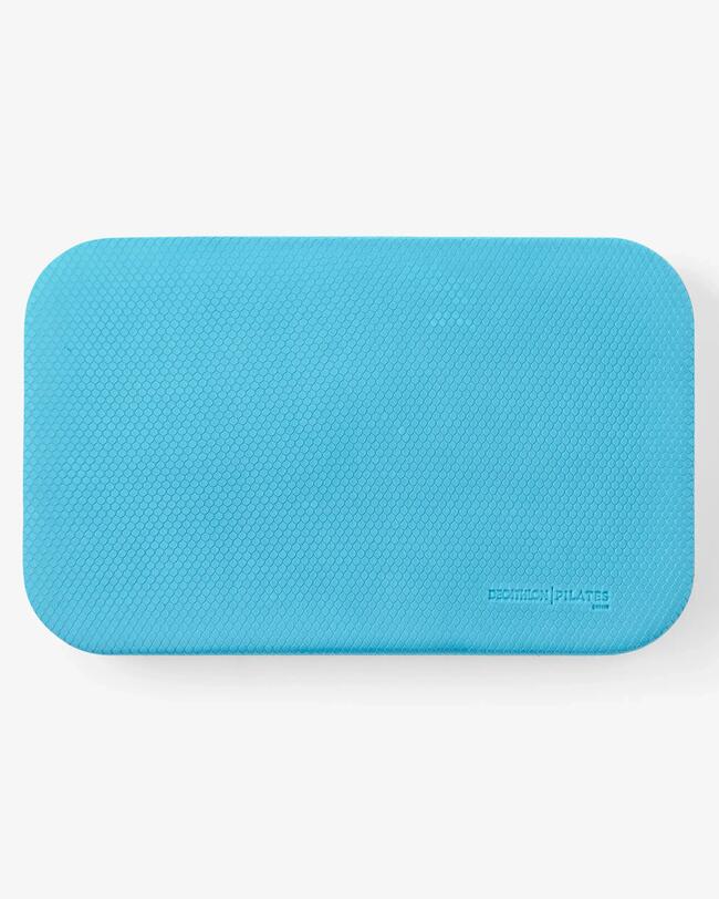 Ein blaues Balance-Pad.