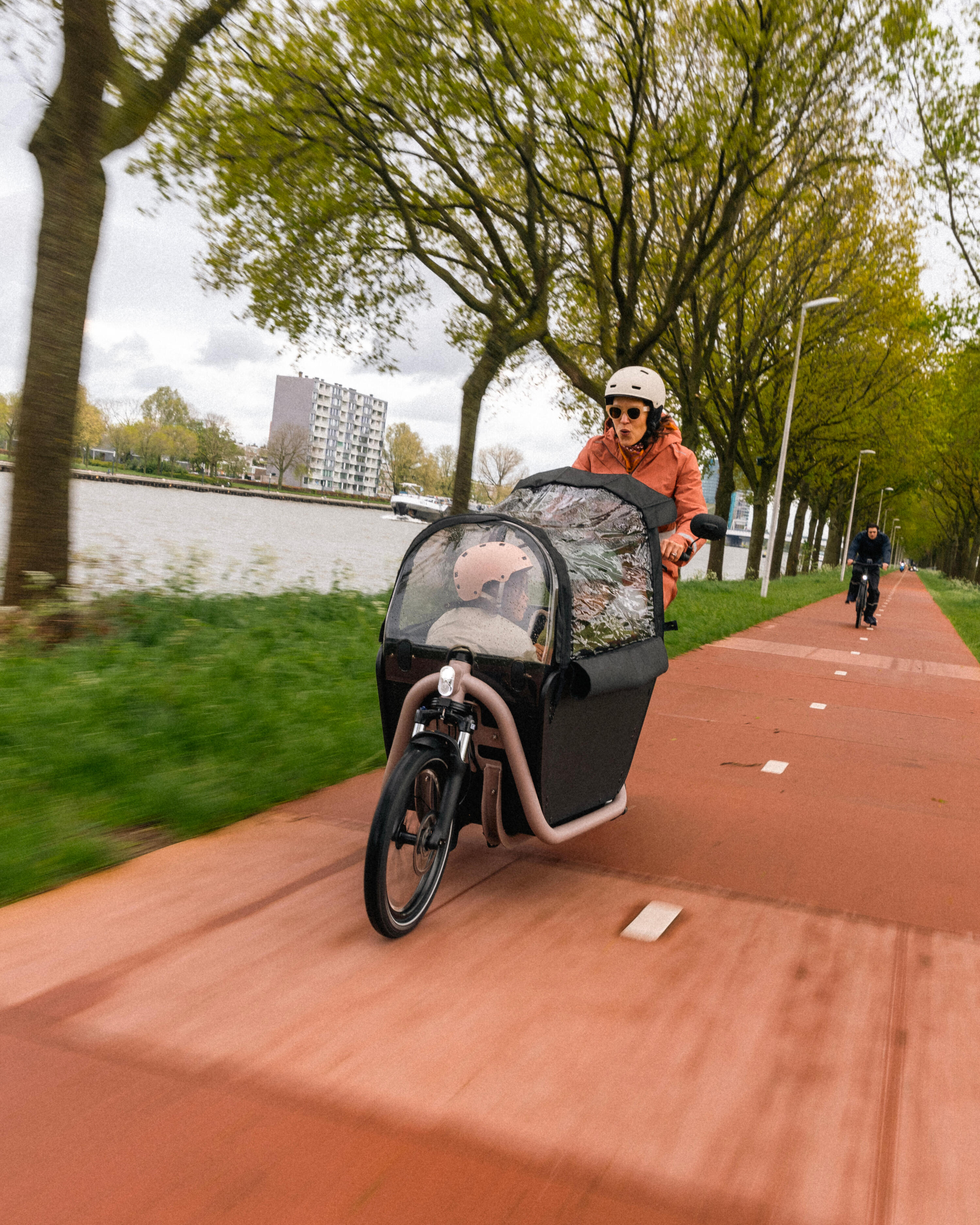 Velo cargo electrique biporteur famille f900e jaune 27/29