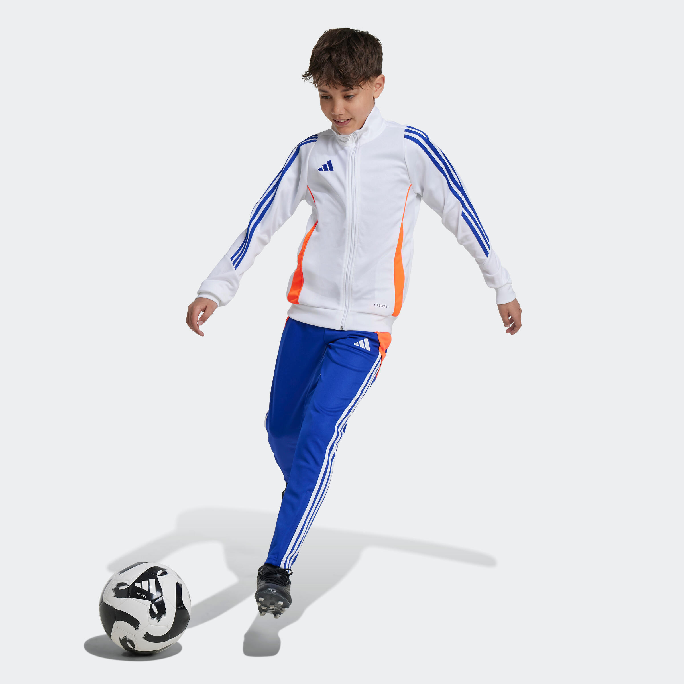 adidas Tiro 24 kind trainingsbroek blauw 3/8