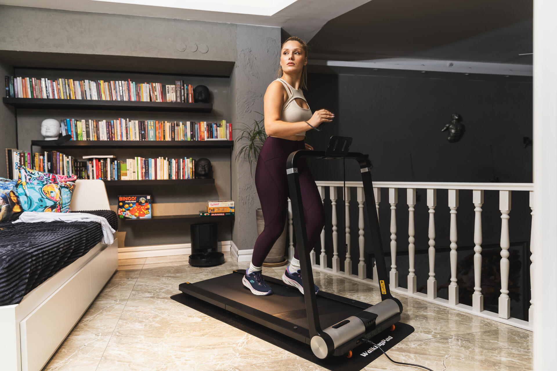 Women on a treadmill doing cardio