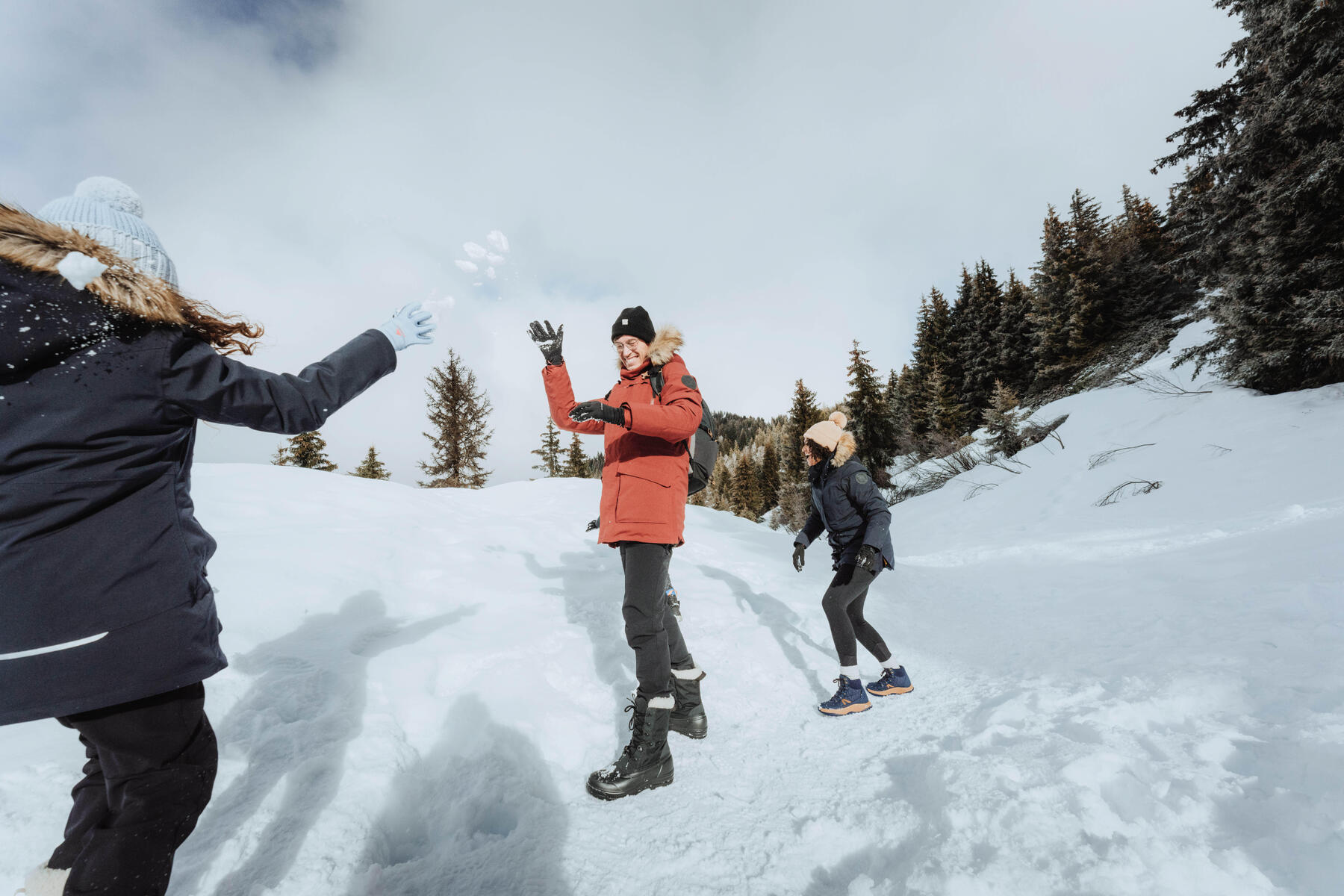 Activitate în zăpadă pentru copii