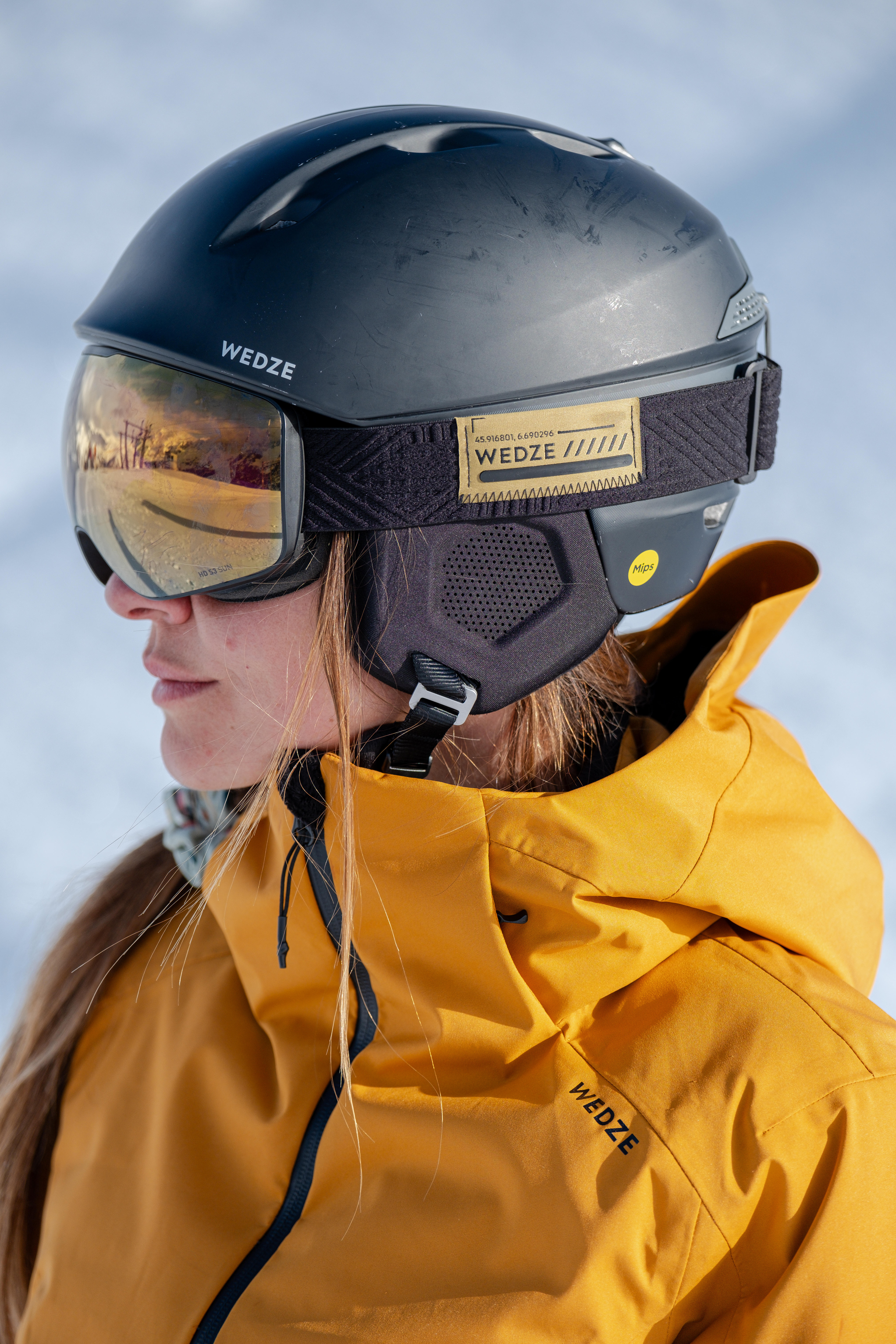 Ski Helmet with MIPS System - PST 900 graphite black - WEDZE