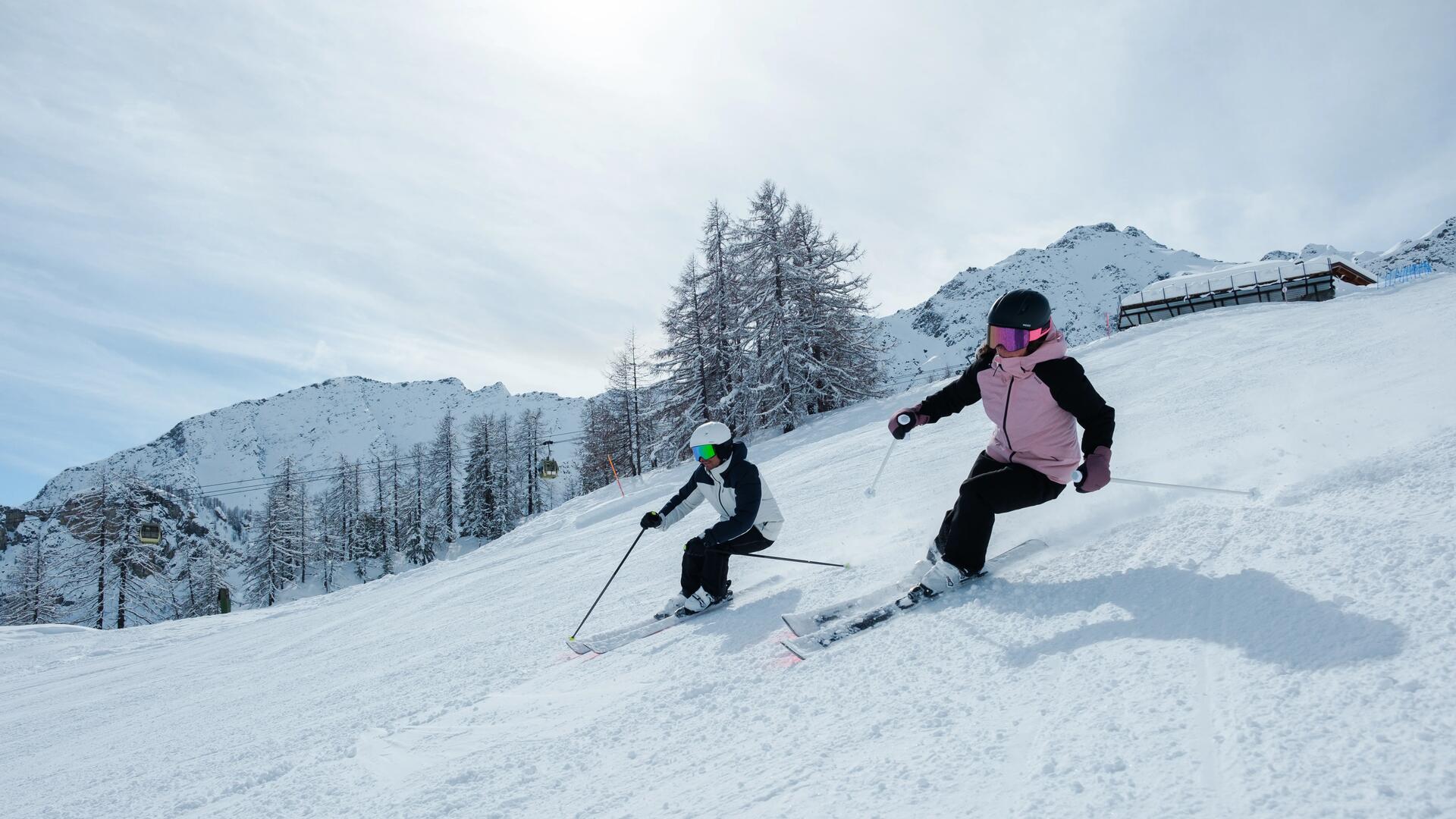 SCHI DE TURĂ – TOT CE TREBUIE SĂ ȘTII DACĂ VREI SĂ PRACTICI ACEST SPORT