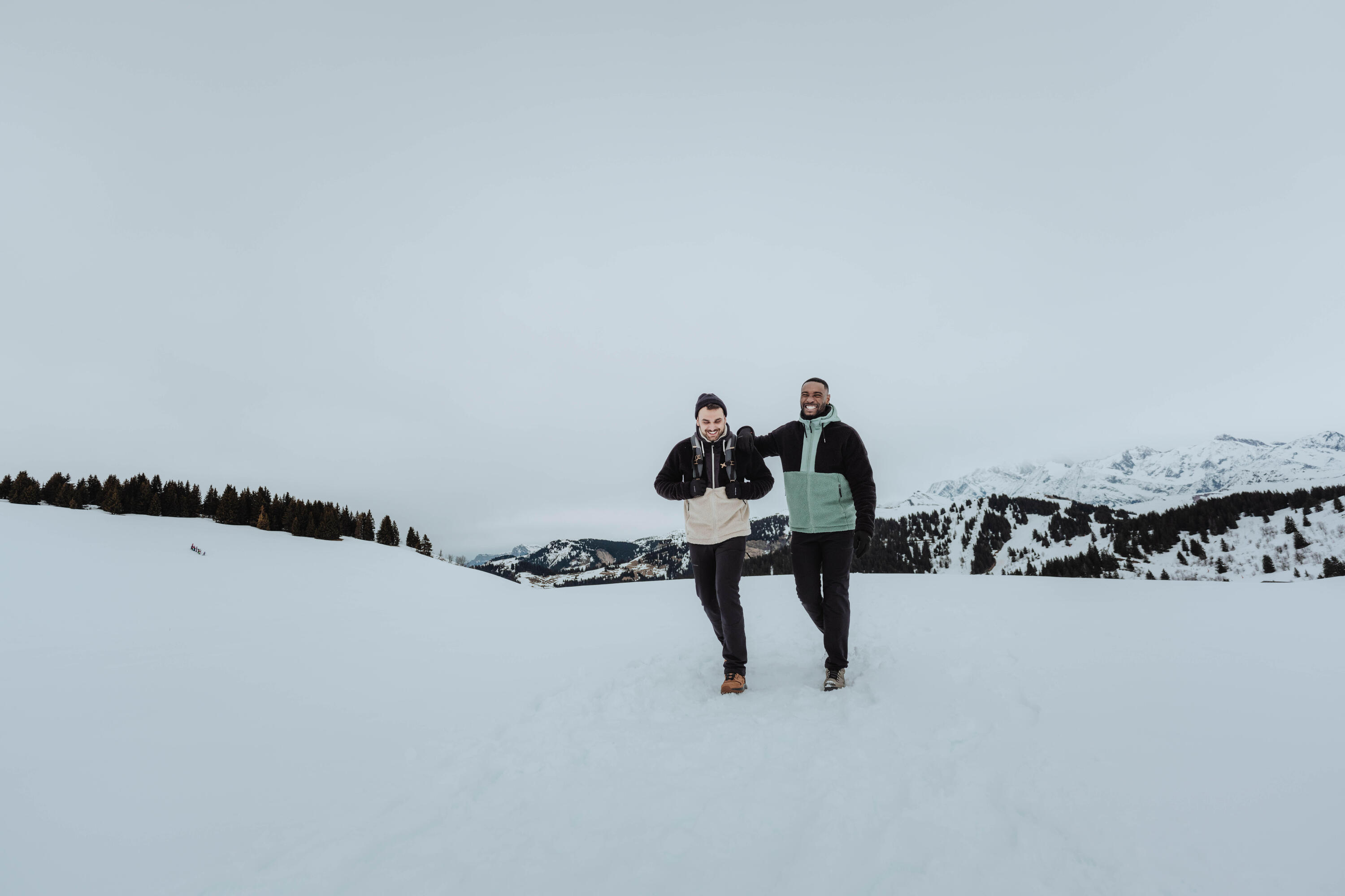 Men S Hiking Warm Sherpa Fleece Jacket Sh900 Beige Decathlon