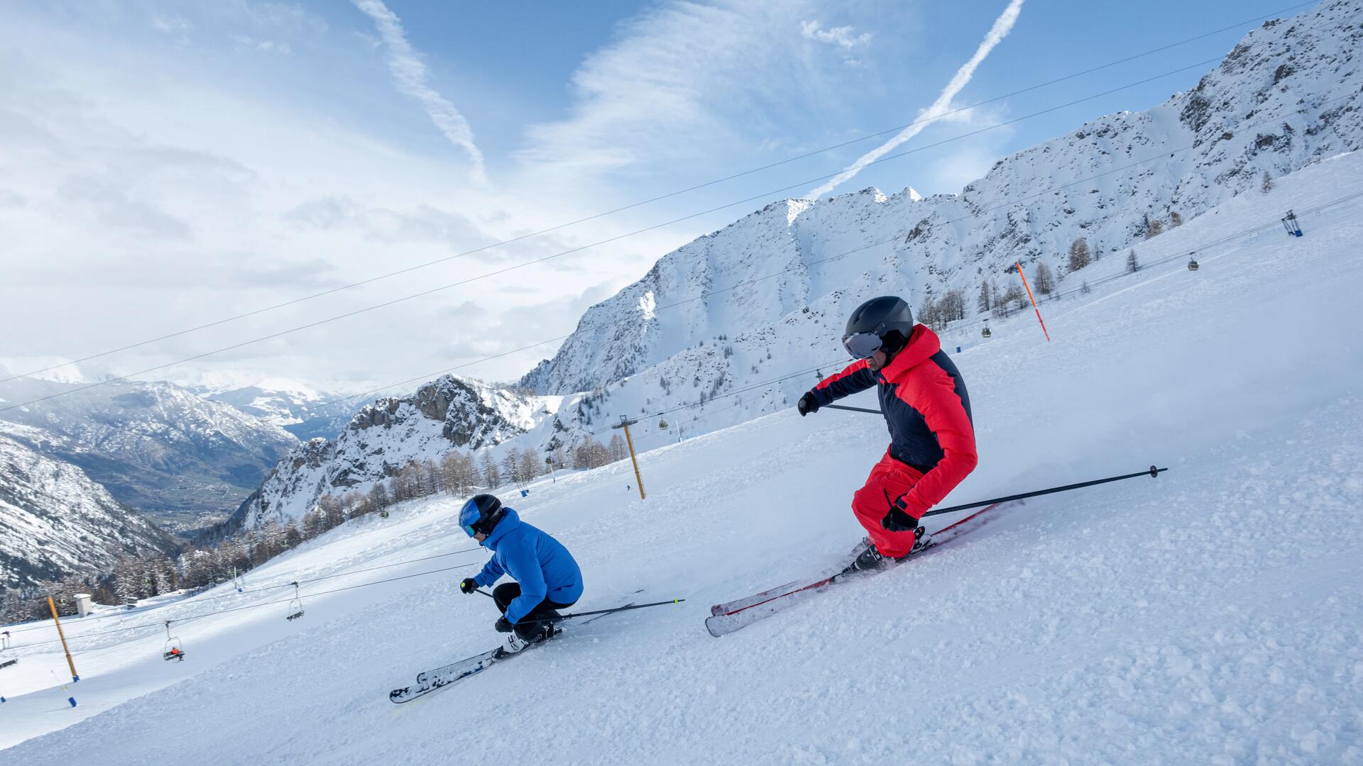 SCHI DE TURĂ – TOT CE TREBUIE SĂ ȘTII DACĂ VREI SĂ PRACTICI ACEST SPORT